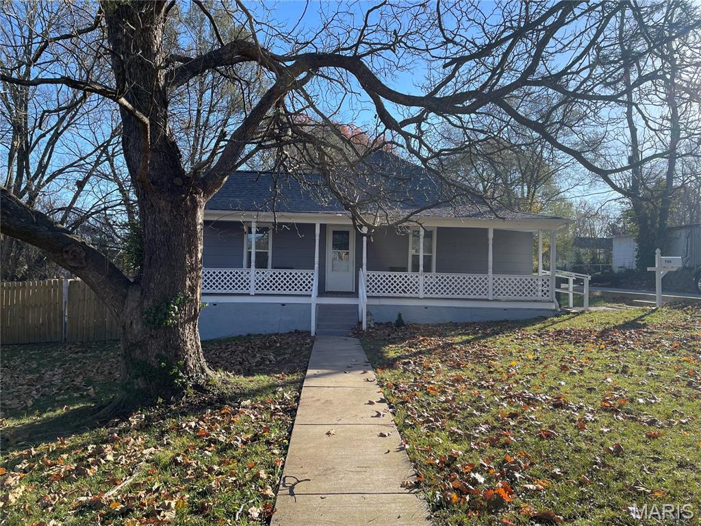 Residential for sale – 700 N Hickory Street Salem, MO