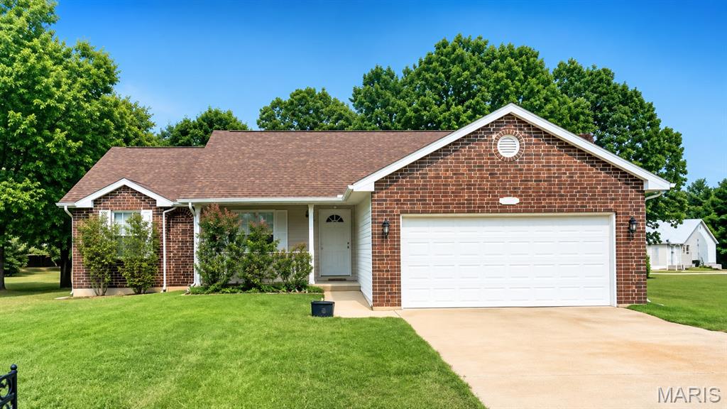 Residential for sale – 21053  Larson Road  Waynesville, MO