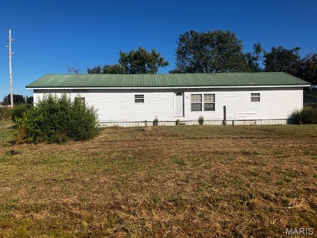 Residential for sale – 39980 Bernard Road Malden, MO