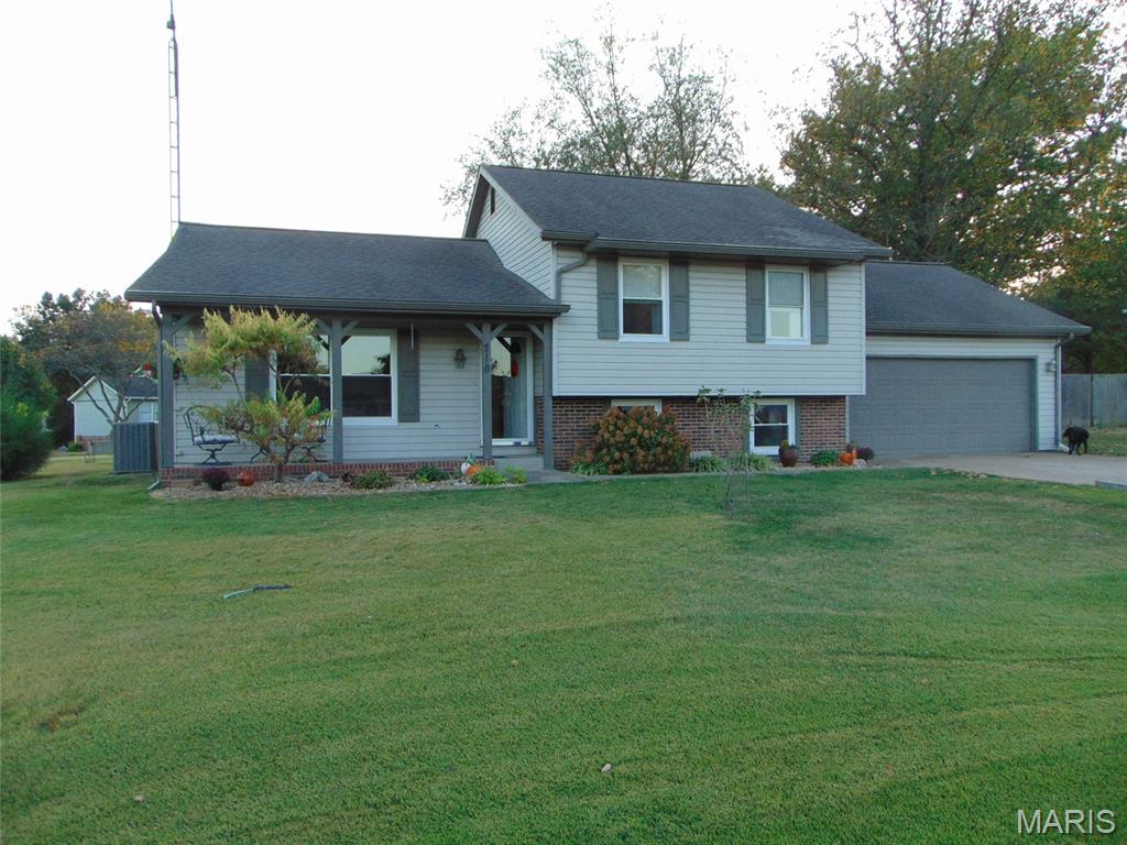 Listing 593292