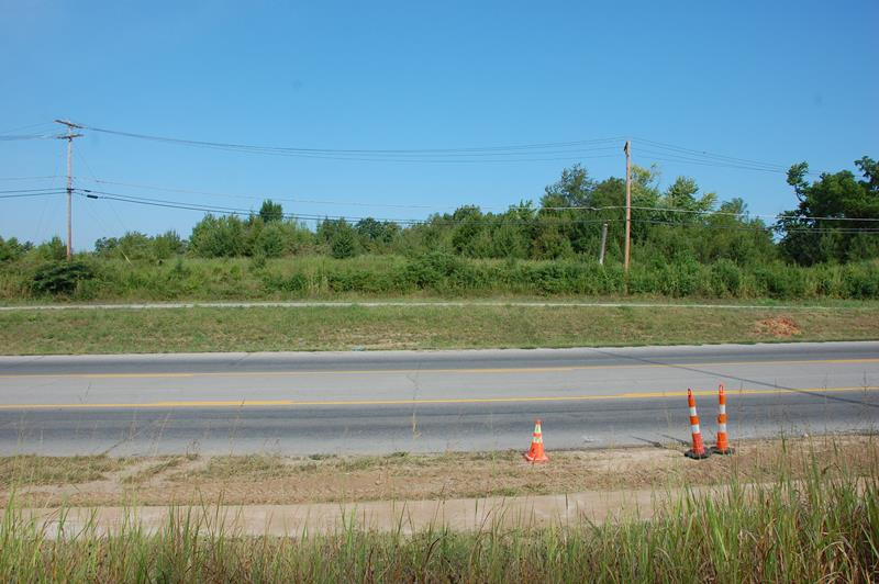 Photo 4 - Land for sale – 999  Preacher Roe Boulevard   West Plains, MO