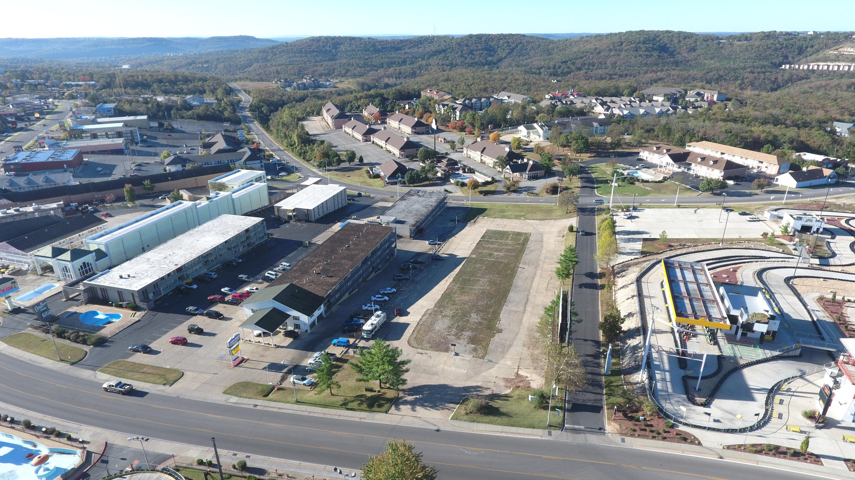 Photo 9 - Land for sale – 3522 W State Highway 76   Branson, MO