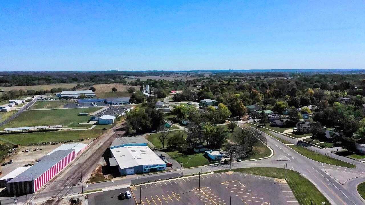 Photo 12 - Commercial Sale for sale – 130-134  North Howell Avenue  West Plains, MO