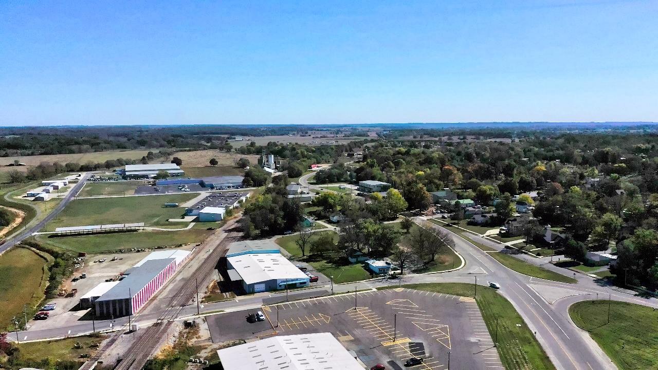 Photo 16 - Commercial Sale for sale – 130-134  North Howell Avenue  West Plains, MO