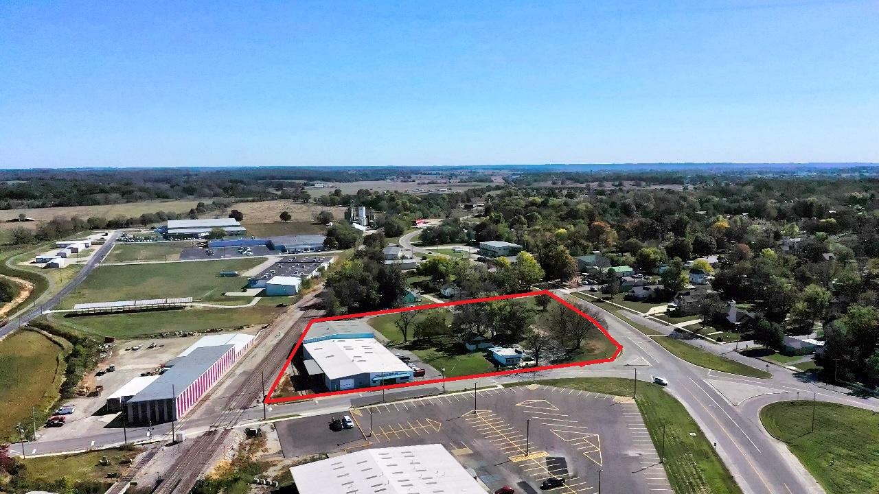 Commercial Sale for sale – 130-134 North Howell Avenue West Plains, MO
