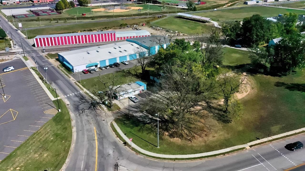Photo 2 - Commercial Sale for sale – 130-134  North Howell Avenue  West Plains, MO