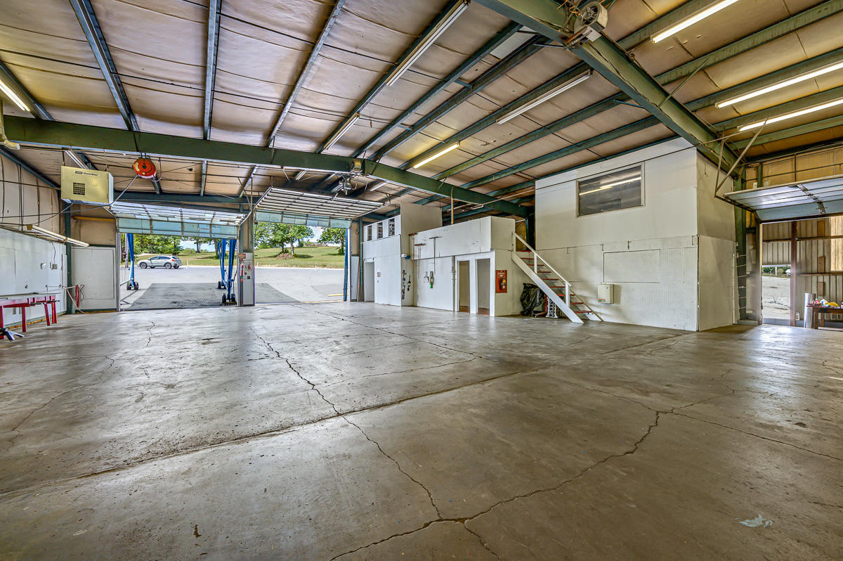Photo 12 - Commercial Sale for sale – 26  Kimberling Boulevard  Kimberling City, MO