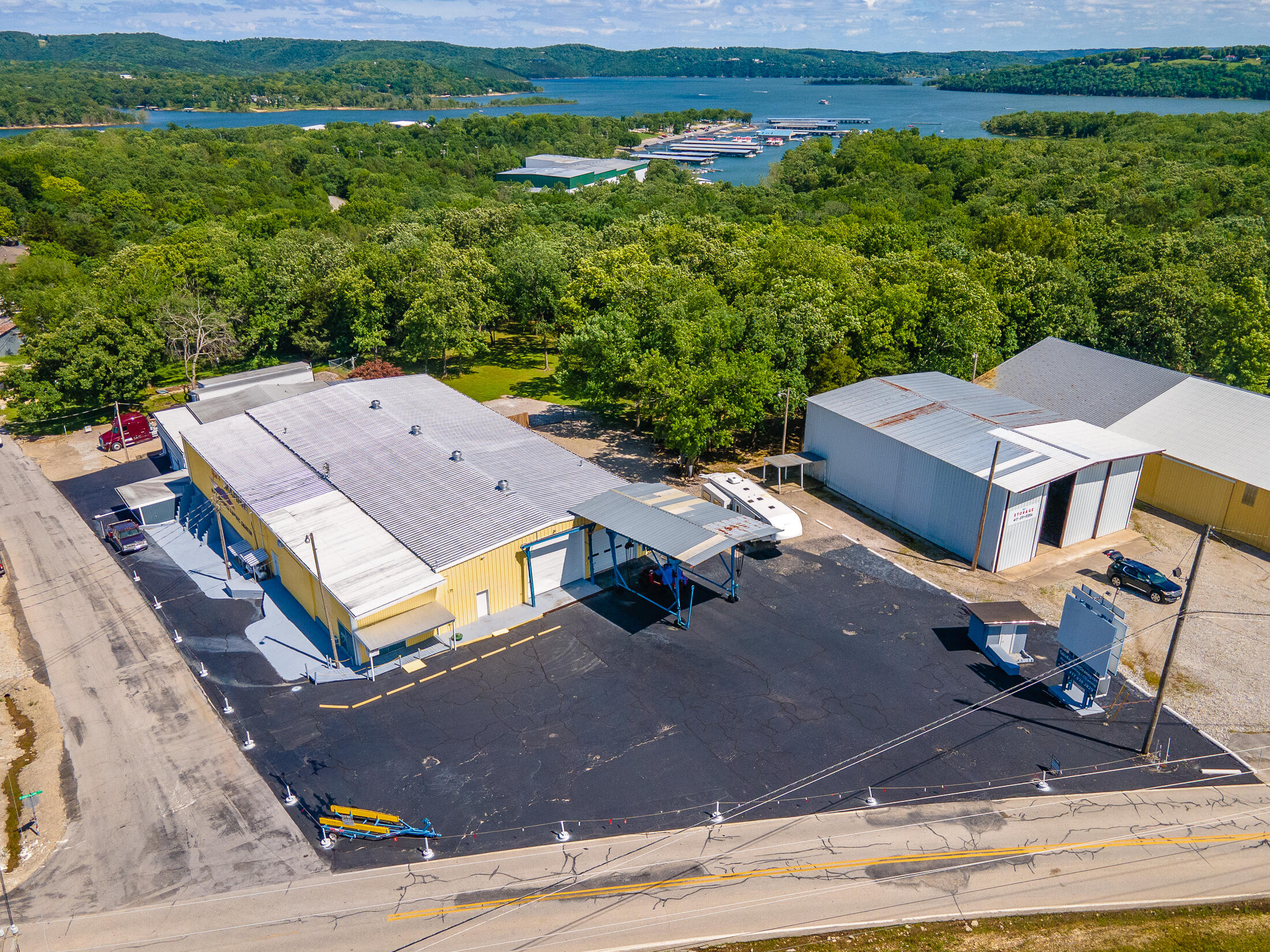 Photo 2 - Commercial Sale for sale – 26  Kimberling Boulevard  Kimberling City, MO
