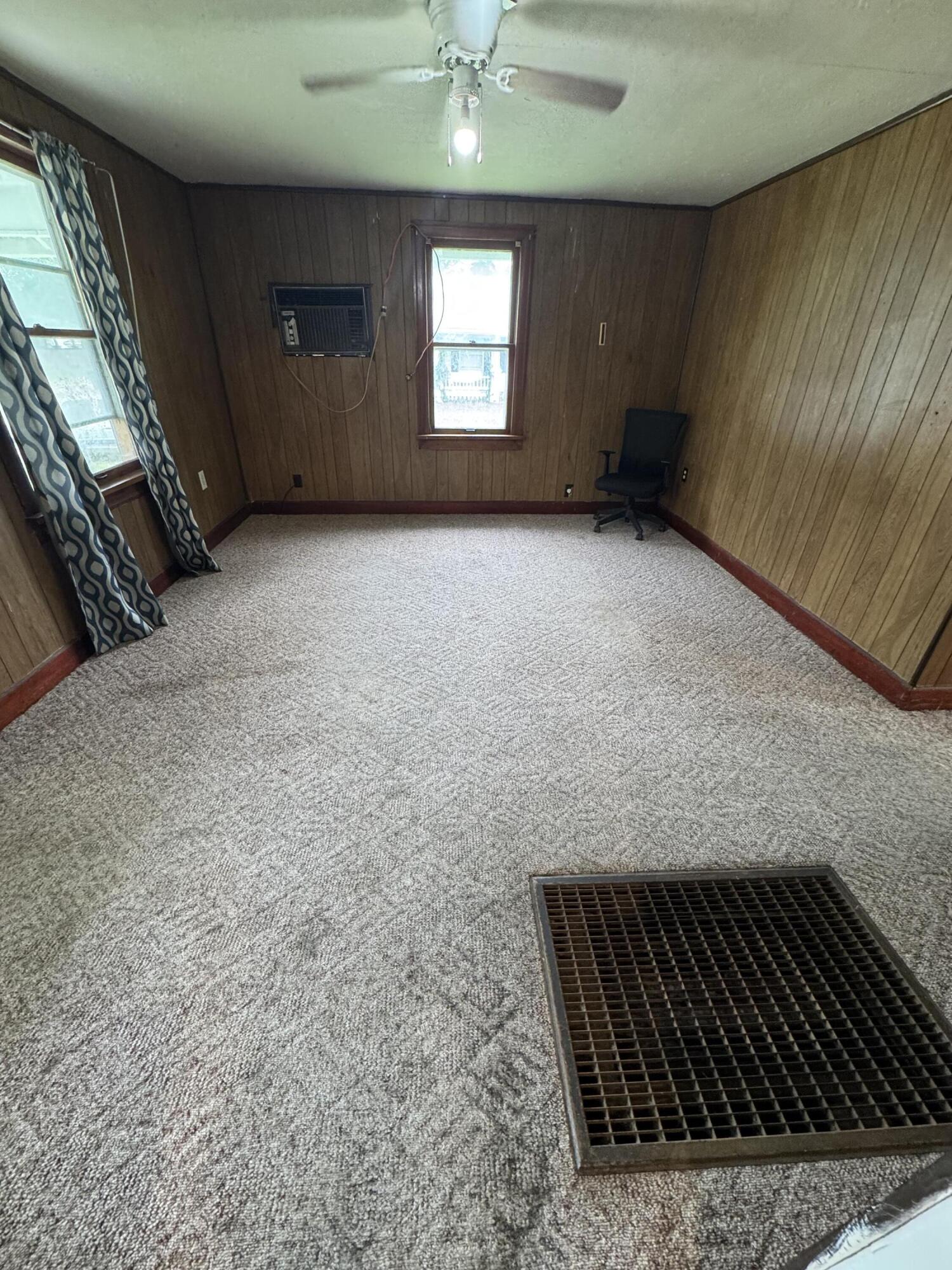 Photo 10 - Residential for sale – 310 N Davis Street  Miller, MO