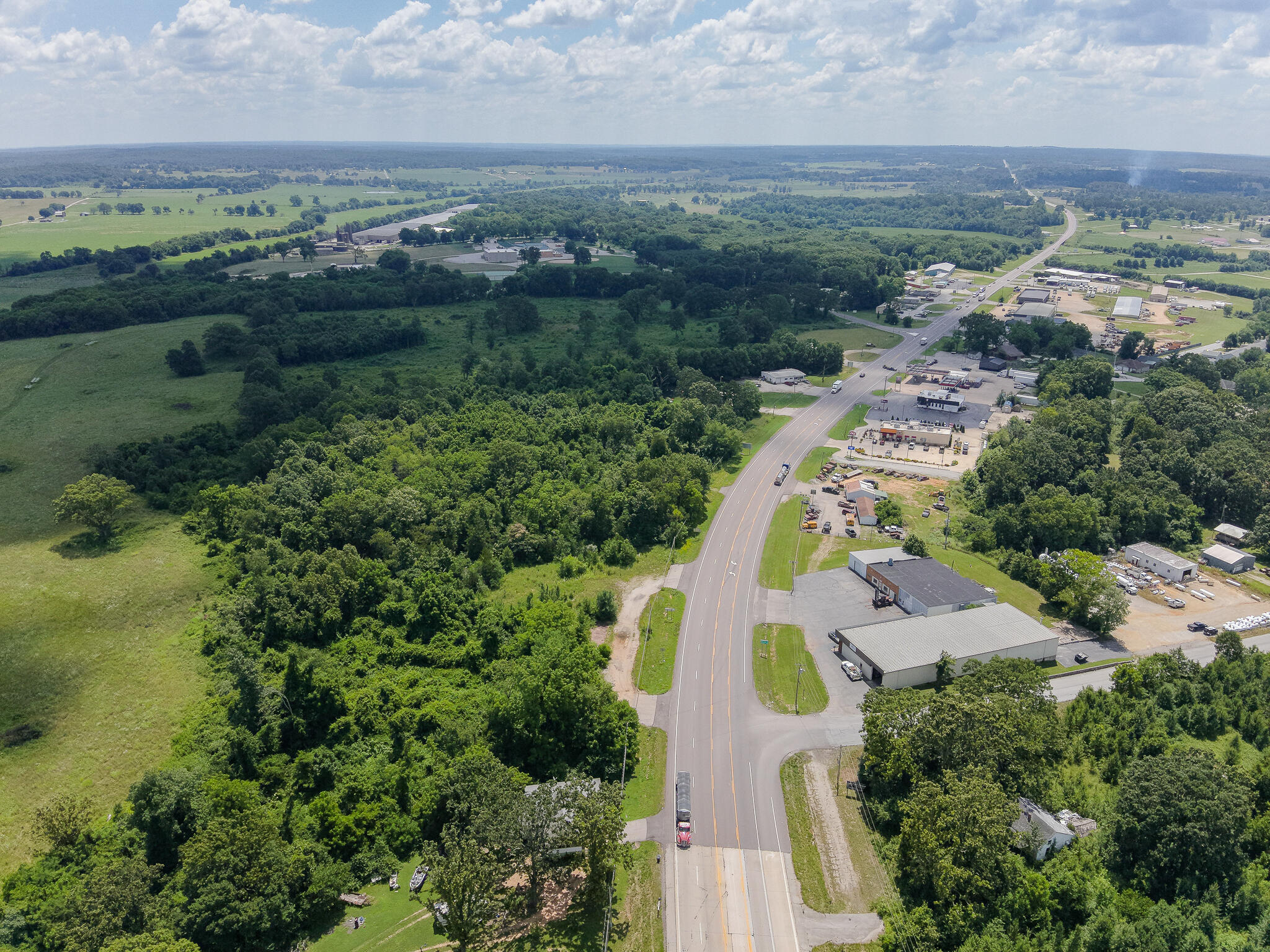 Photo 13 - Commercial Sale for sale – 1660, 1604 S Us Highway 63   West Plains, MO