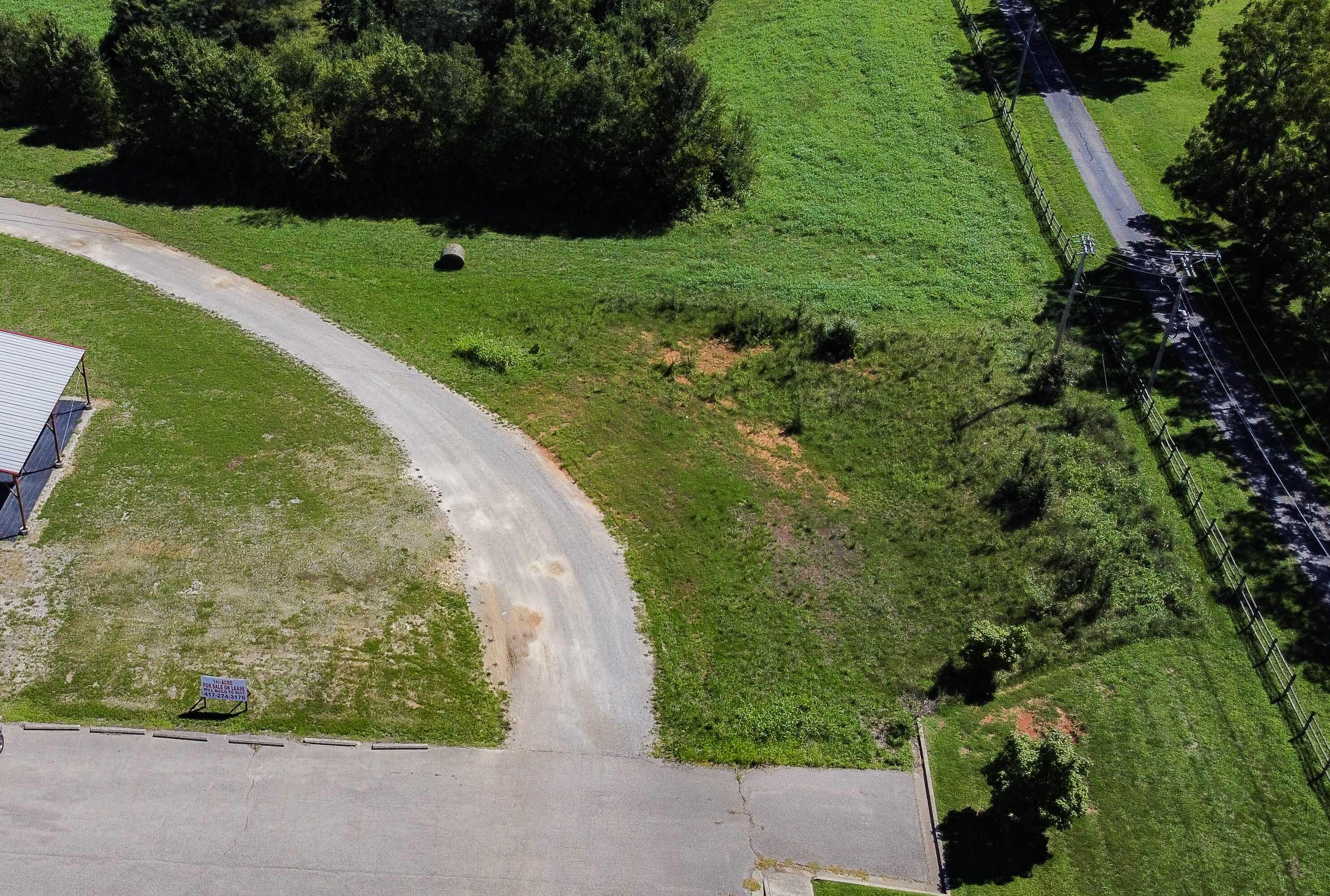 Photo 2 - Land for sale – 000  Bill Virdon Boulevard  West Plains, MO