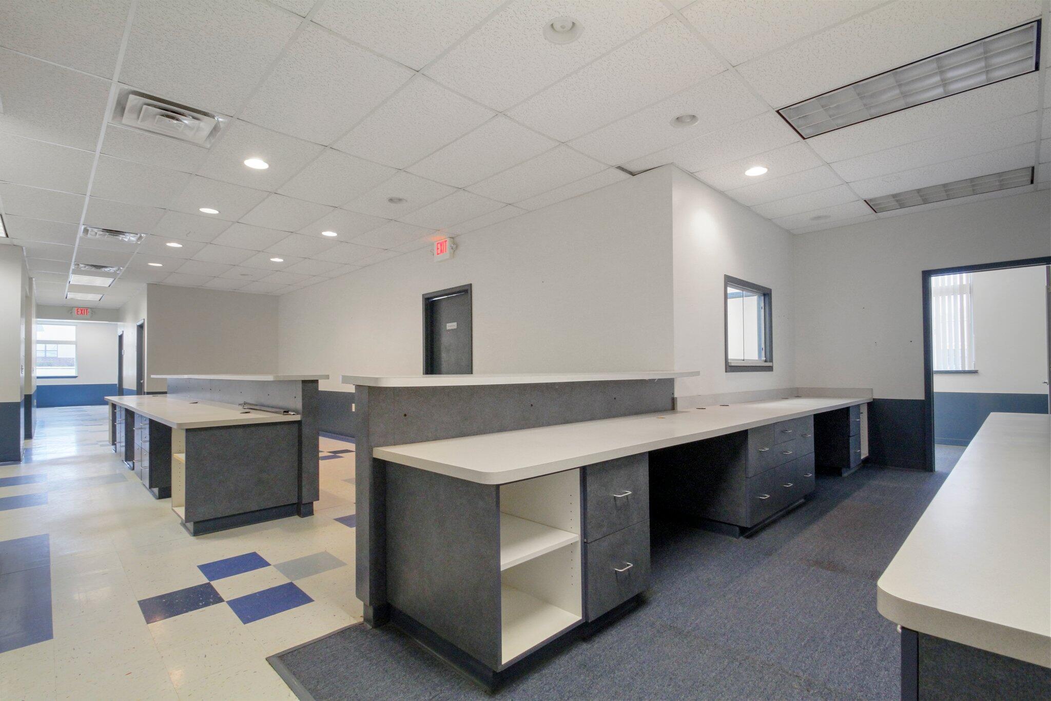 Photo 15 - Commercial Sale for sale – 3100  Independence Square  West Plains, MO