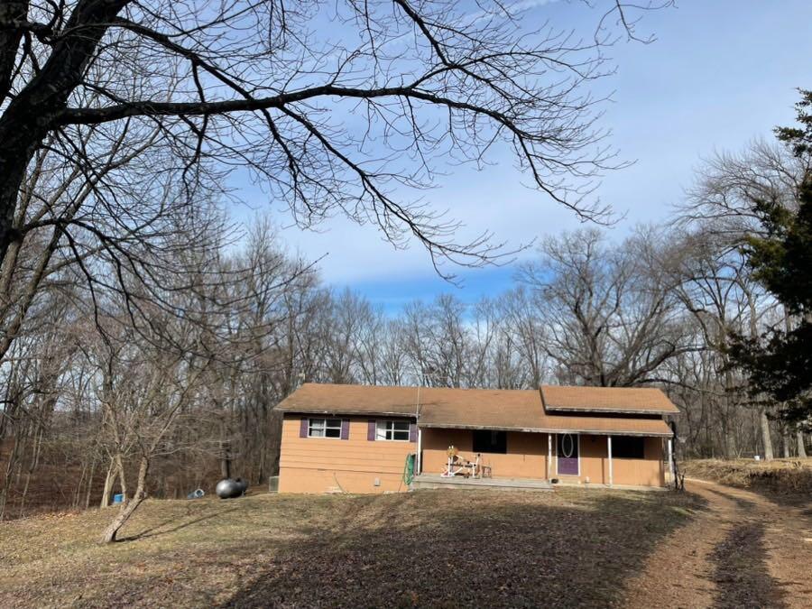 Residential for sale – 1356  Farm Road 2272   Washburn, MO