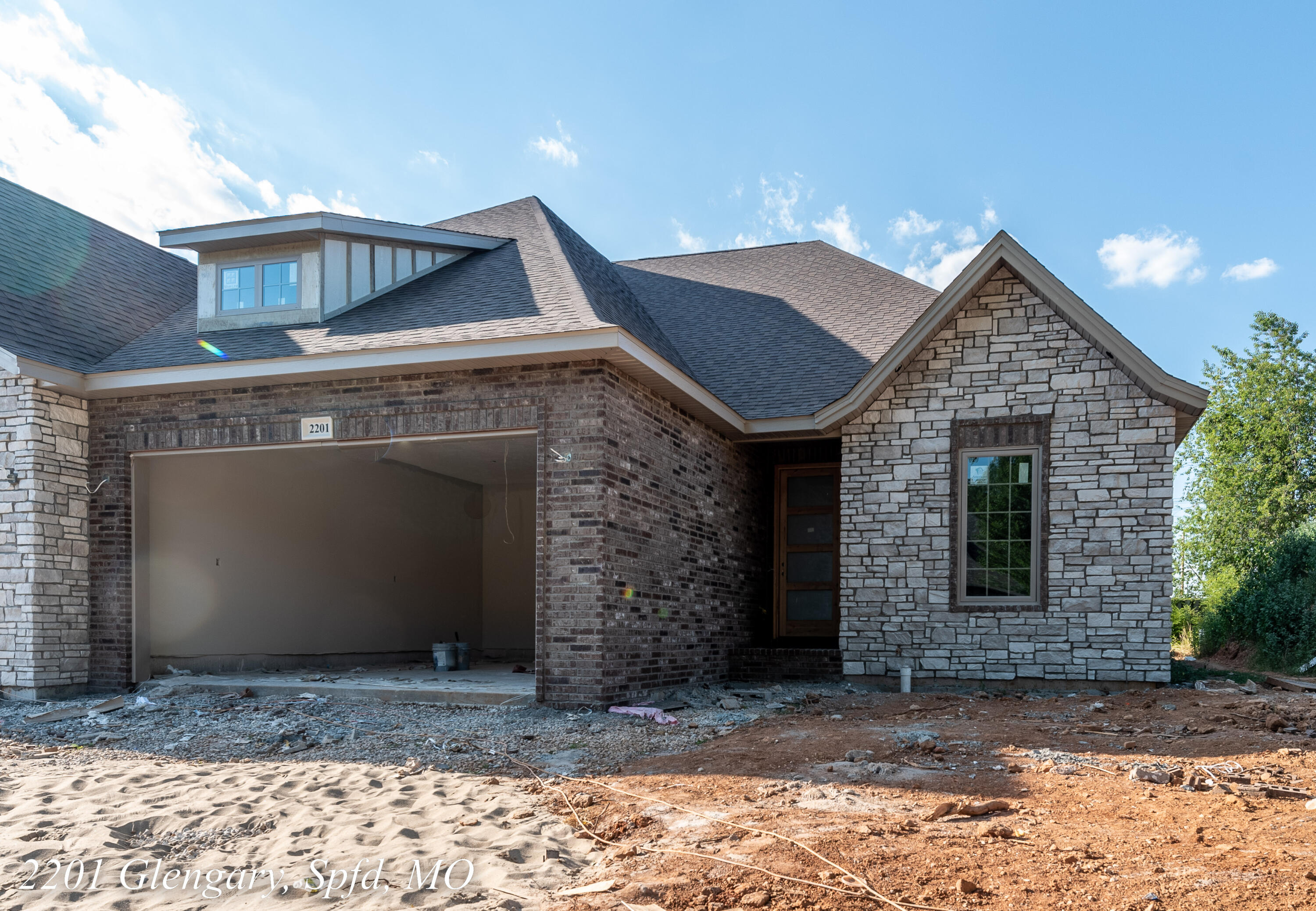 Photo 3 - Residential for sale – 2175 W Glengary Court  Springfield, MO