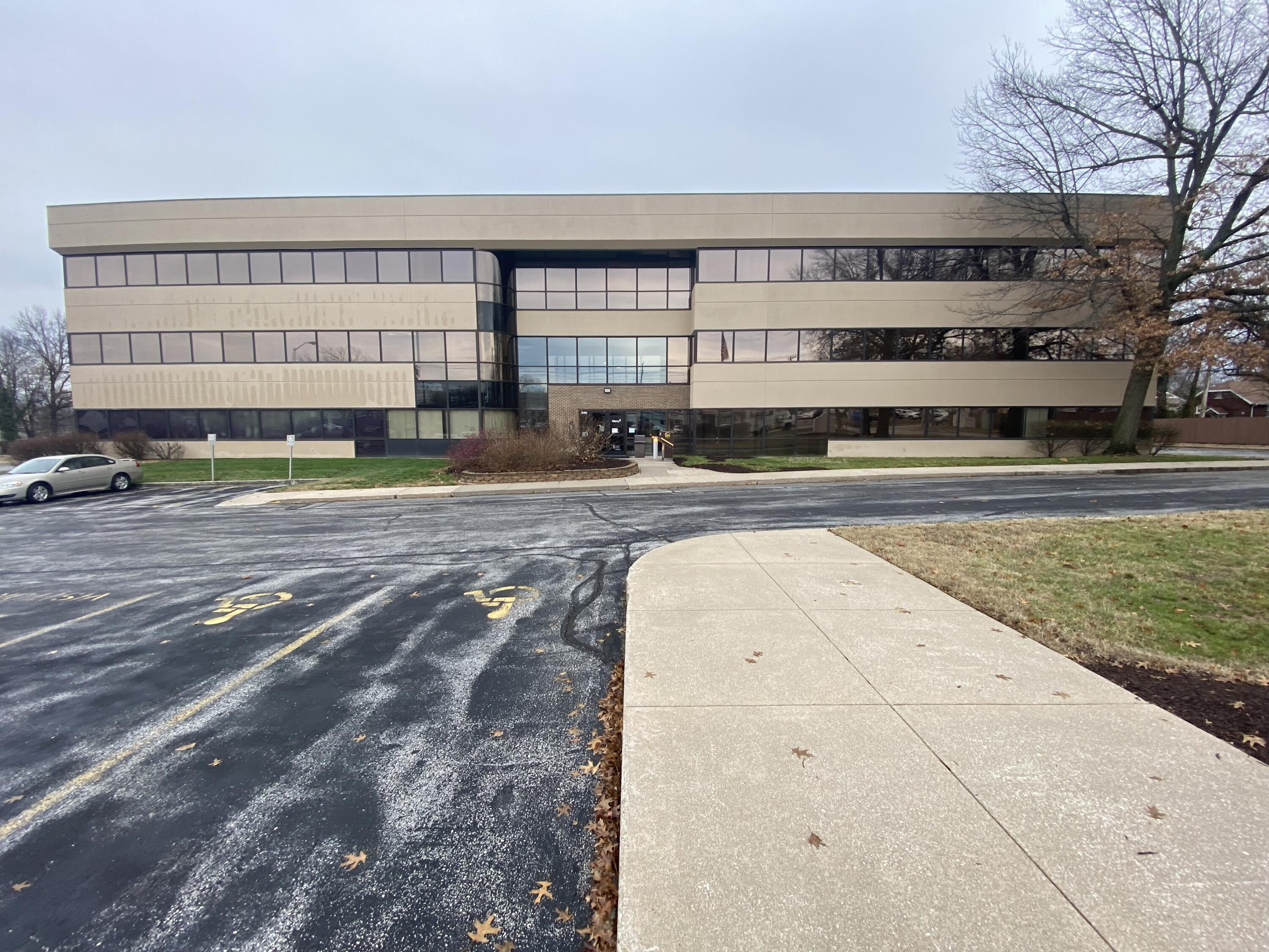 Commercial Sale for sale – 620 S Glenstone Avenue  Springfield, MO