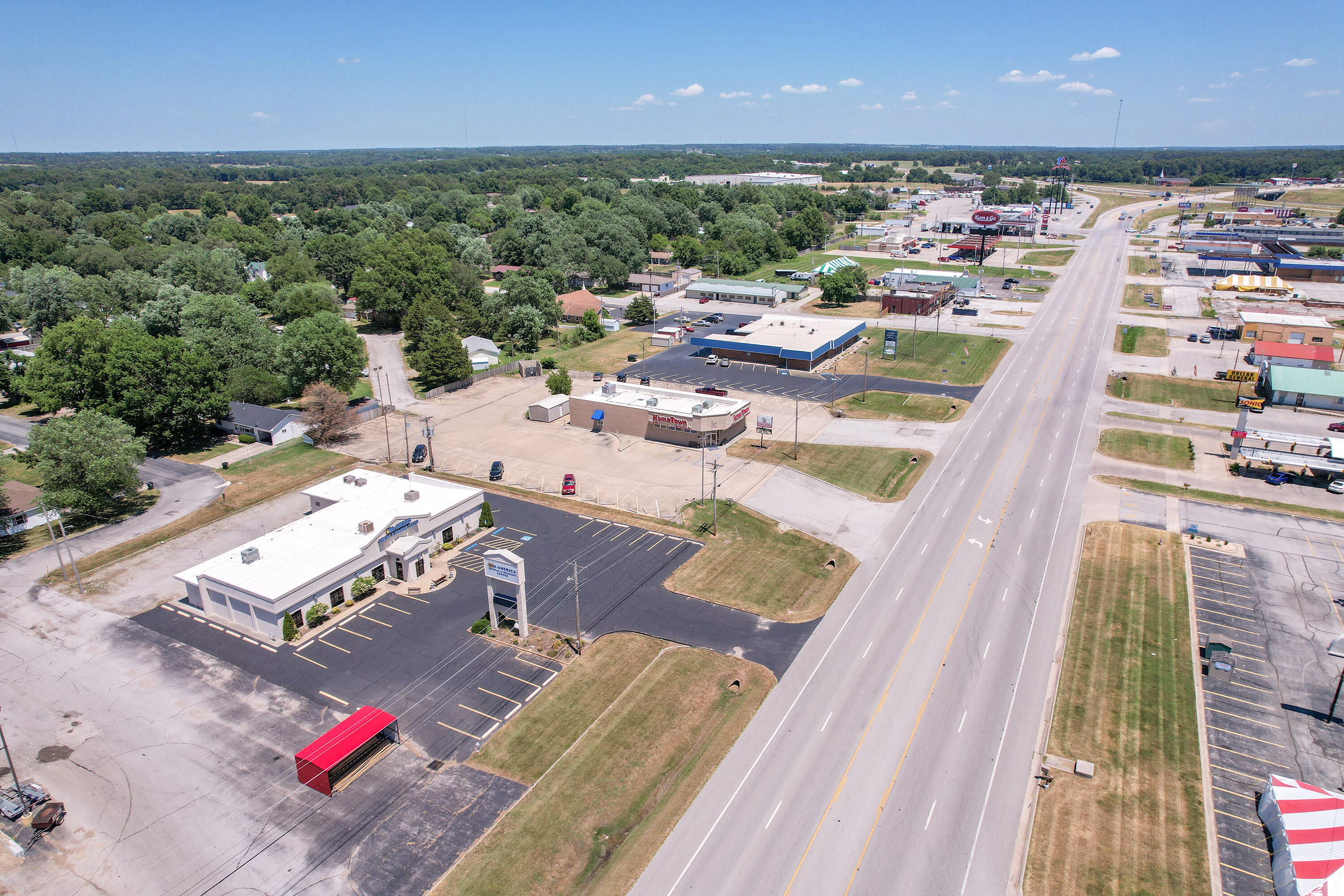 Photo 14 - Commercial Sale for sale – 560 E Mt Vernon Boulevard  Mt Vernon, MO