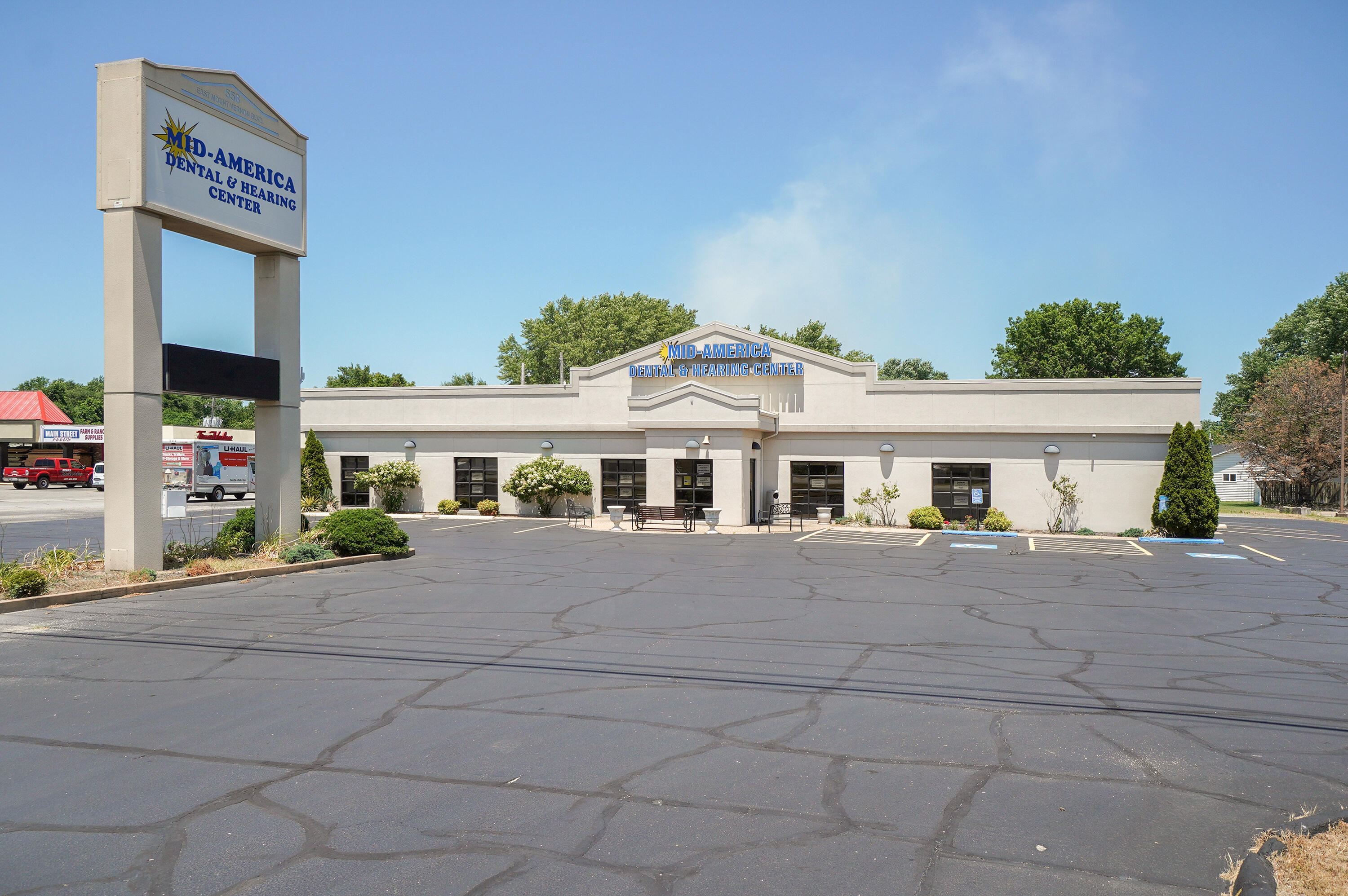 Photo 11 - Commercial Sale for sale – 560 E Mt Vernon Boulevard  Mt Vernon, MO