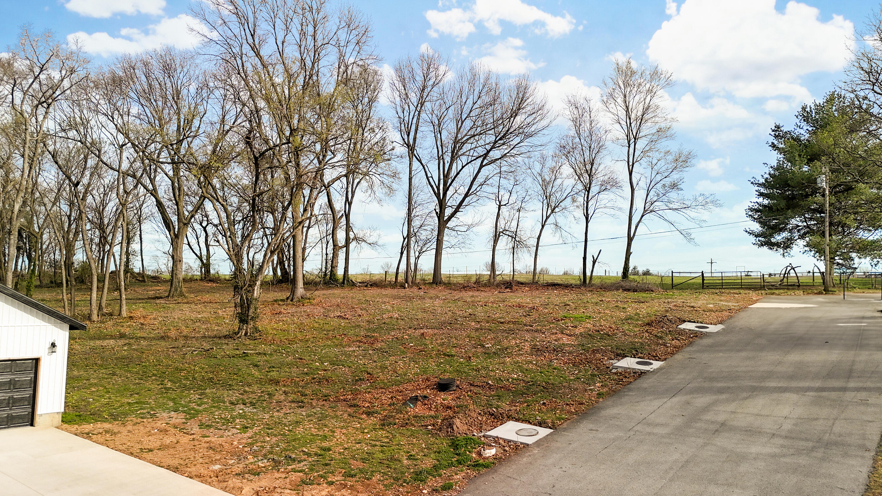 Photo 3 - Land for sale – Lot 4  Jeanne   Mt Vernon, MO