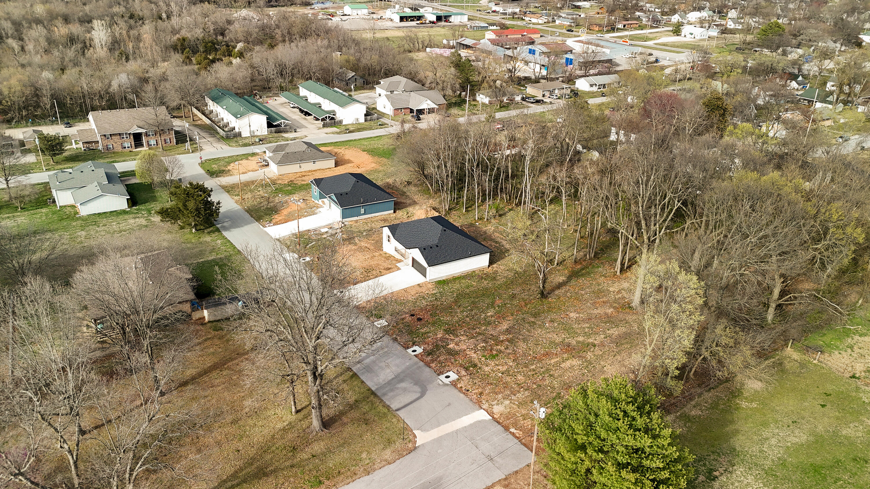 Photo 7 - Land for sale – Lot 4  Jeanne   Mt Vernon, MO