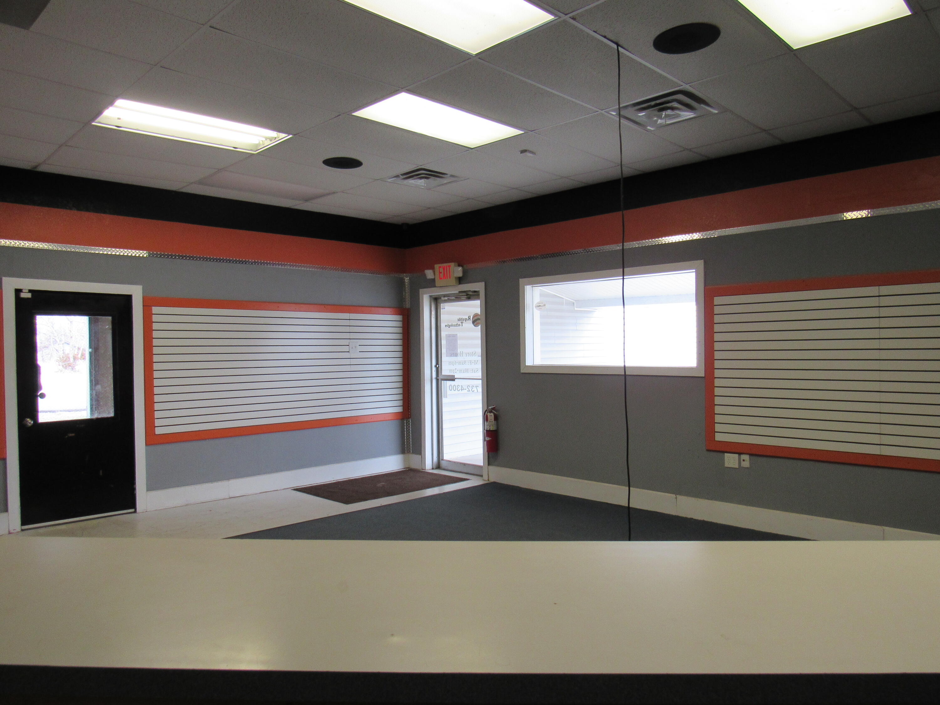 Photo 3 - Commercial Sale for sale – 121  Us Highway 60   Republic, MO