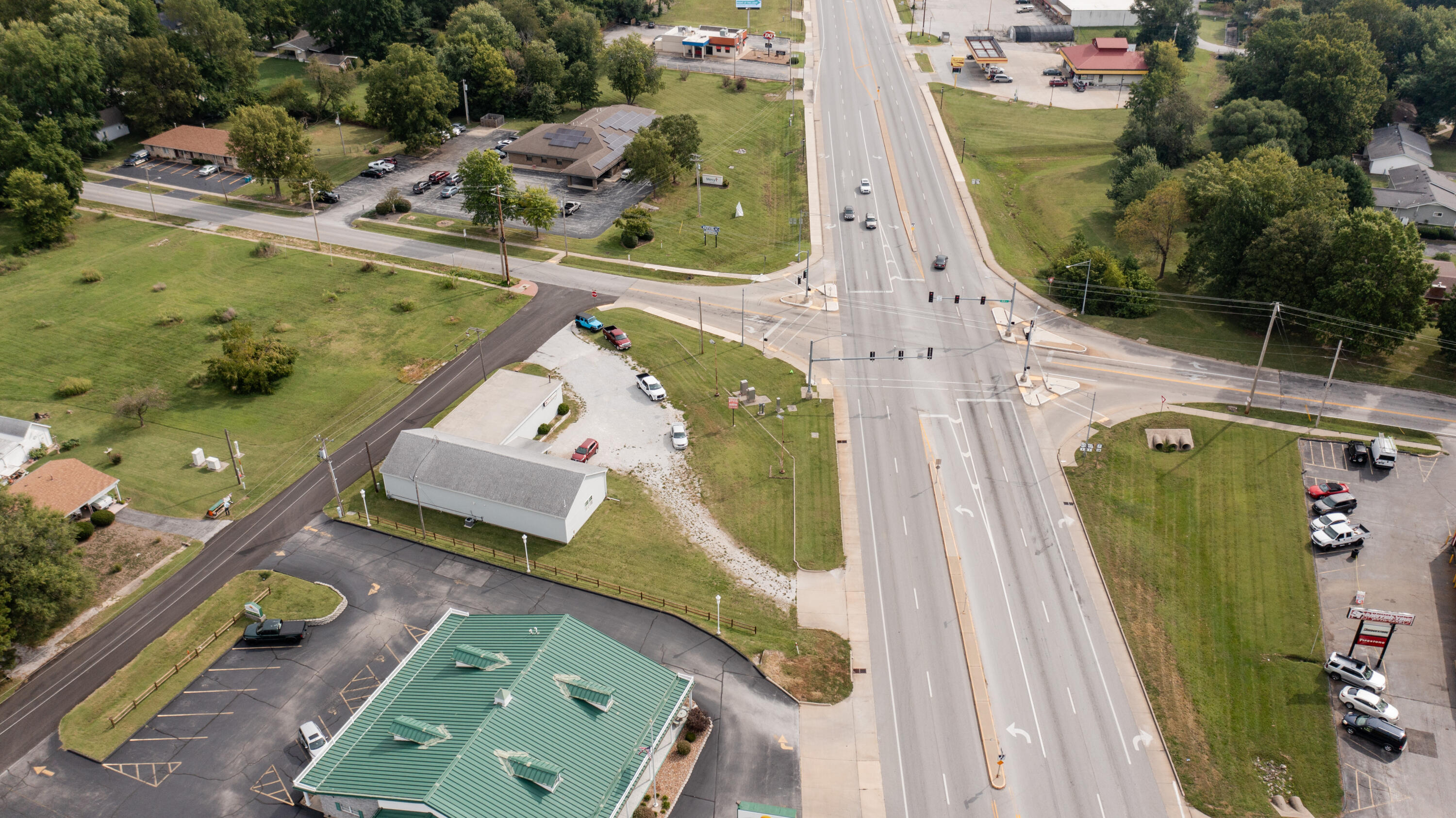 Photo 2 - Commercial Sale for sale – 121  Us Highway 60   Republic, MO