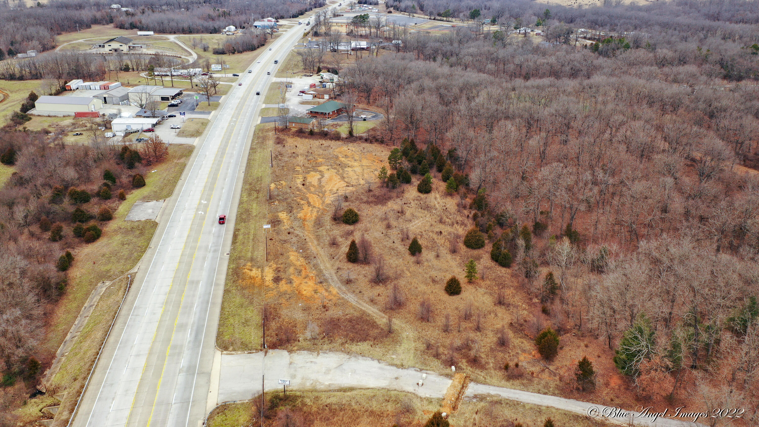 Photo 6 - Land for sale – 3440 N Us Highway 63   West Plains, MO