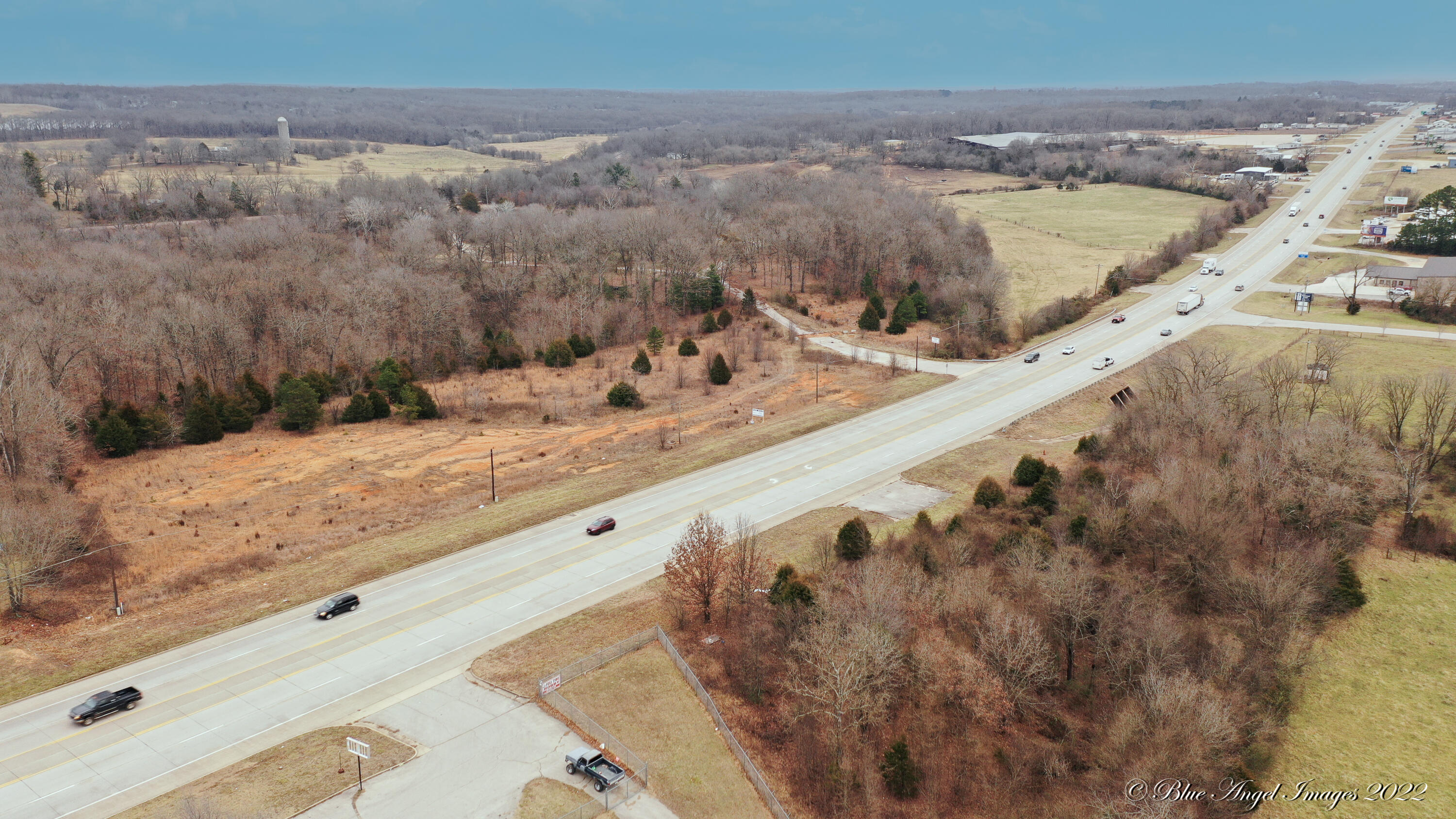 Photo 7 - Land for sale – 3440 N Us Highway 63   West Plains, MO