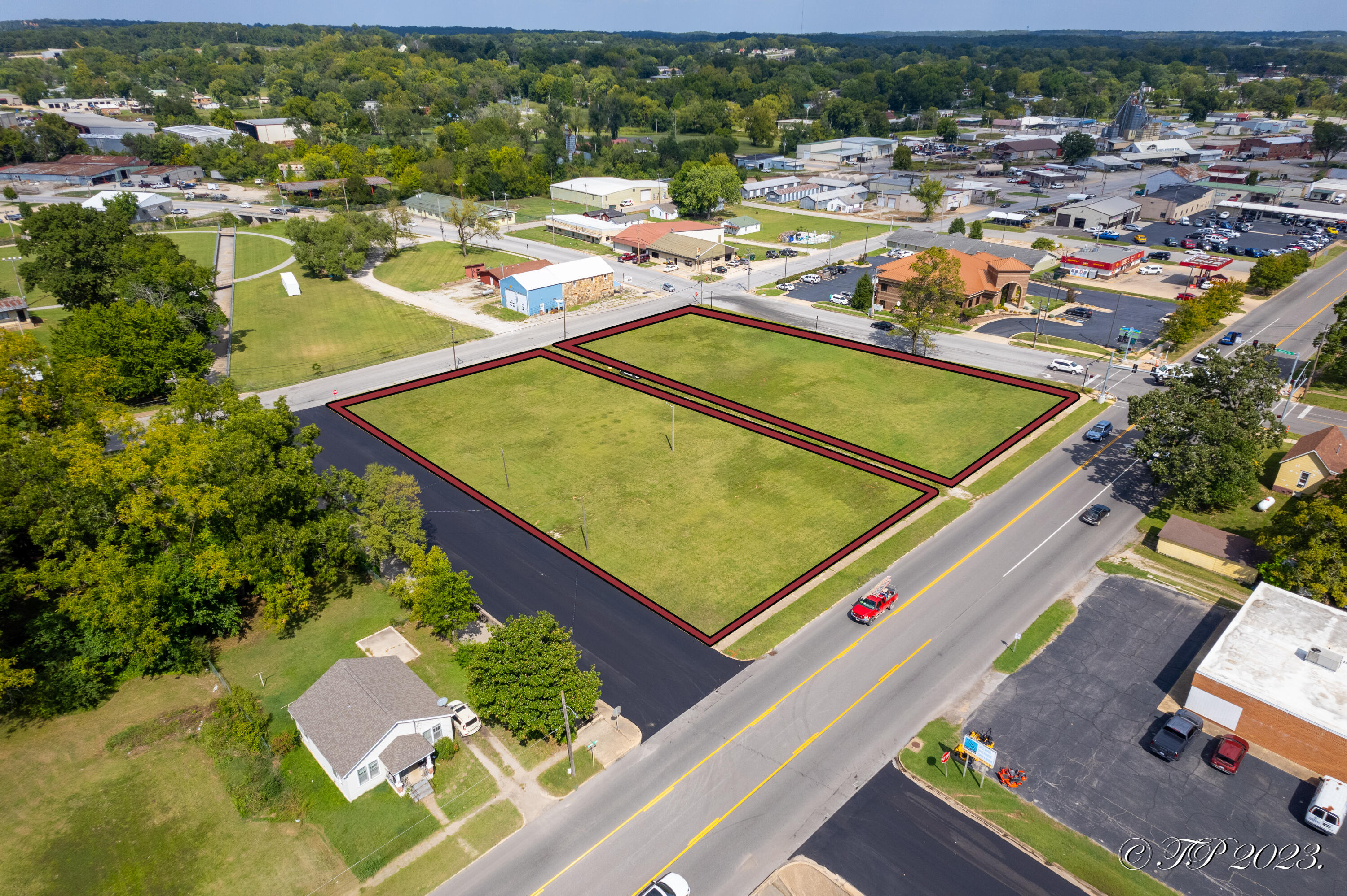 Photo 7 - Land for sale – 000  Broadway Ave   West Plains, MO