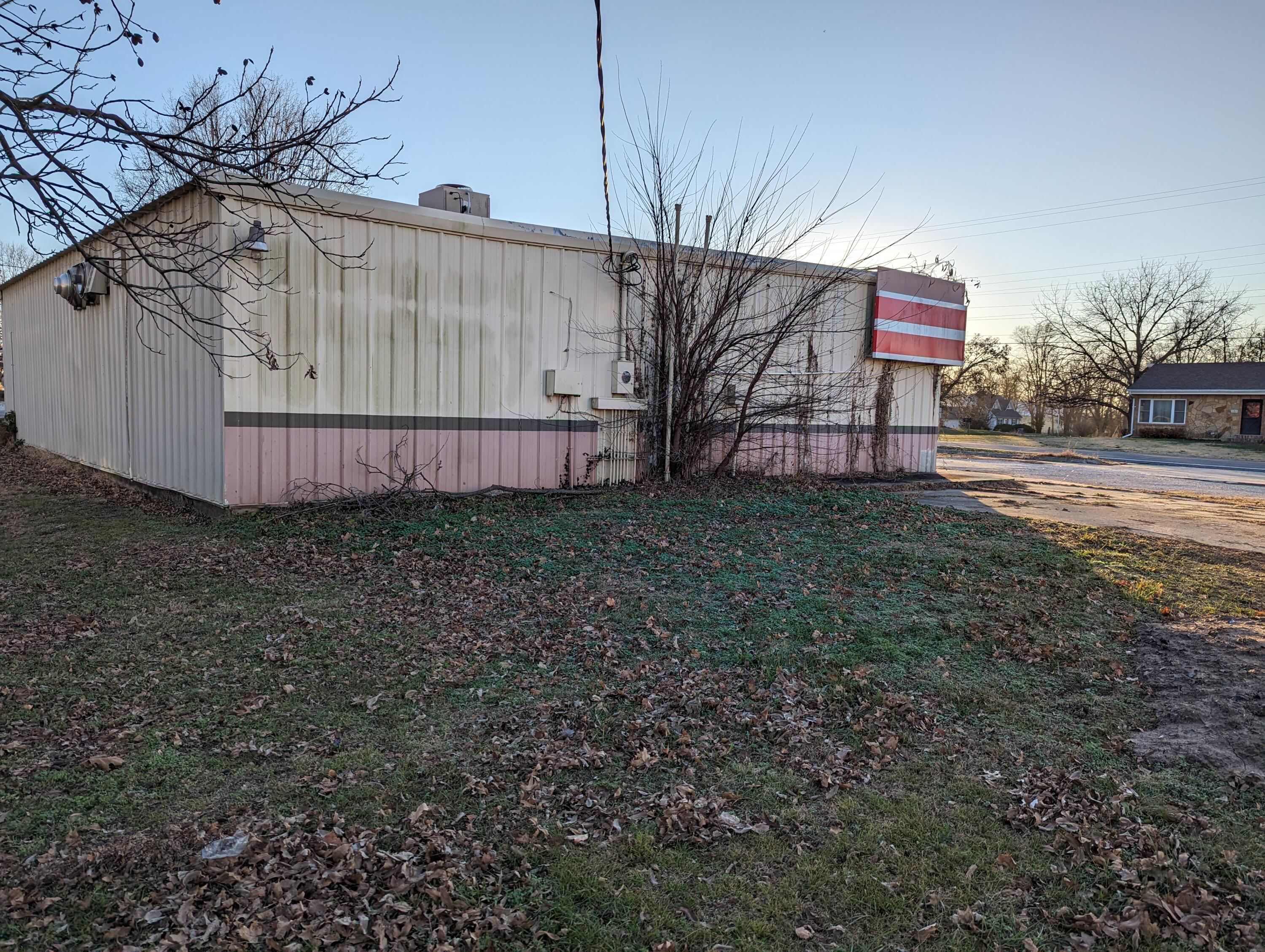 Photo 6 - Commercial Sale for sale – 150 N Grand Avenue Avenue  Greenfield, MO