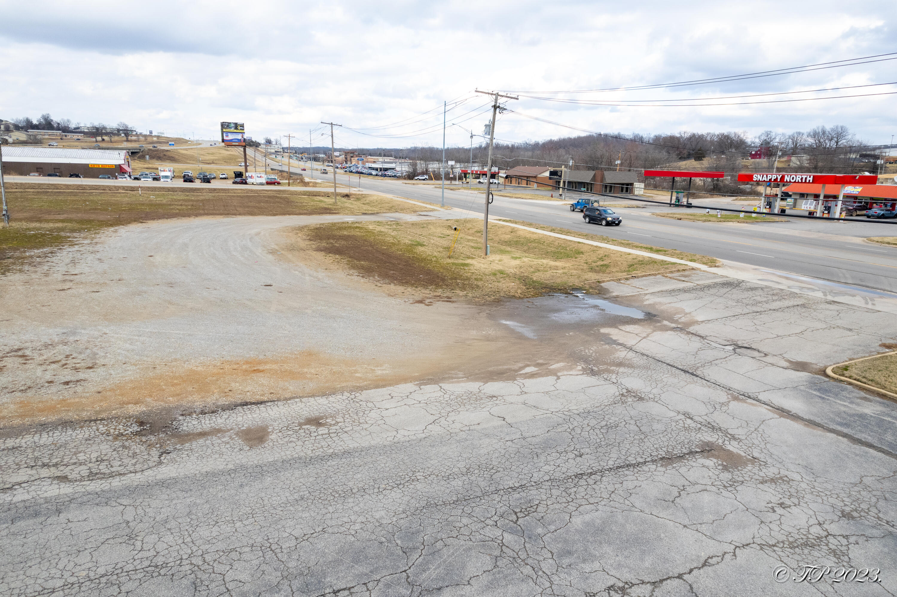 Photo 4 - Land for sale – 000  Porter Wagoner Blvd   West Plains, MO
