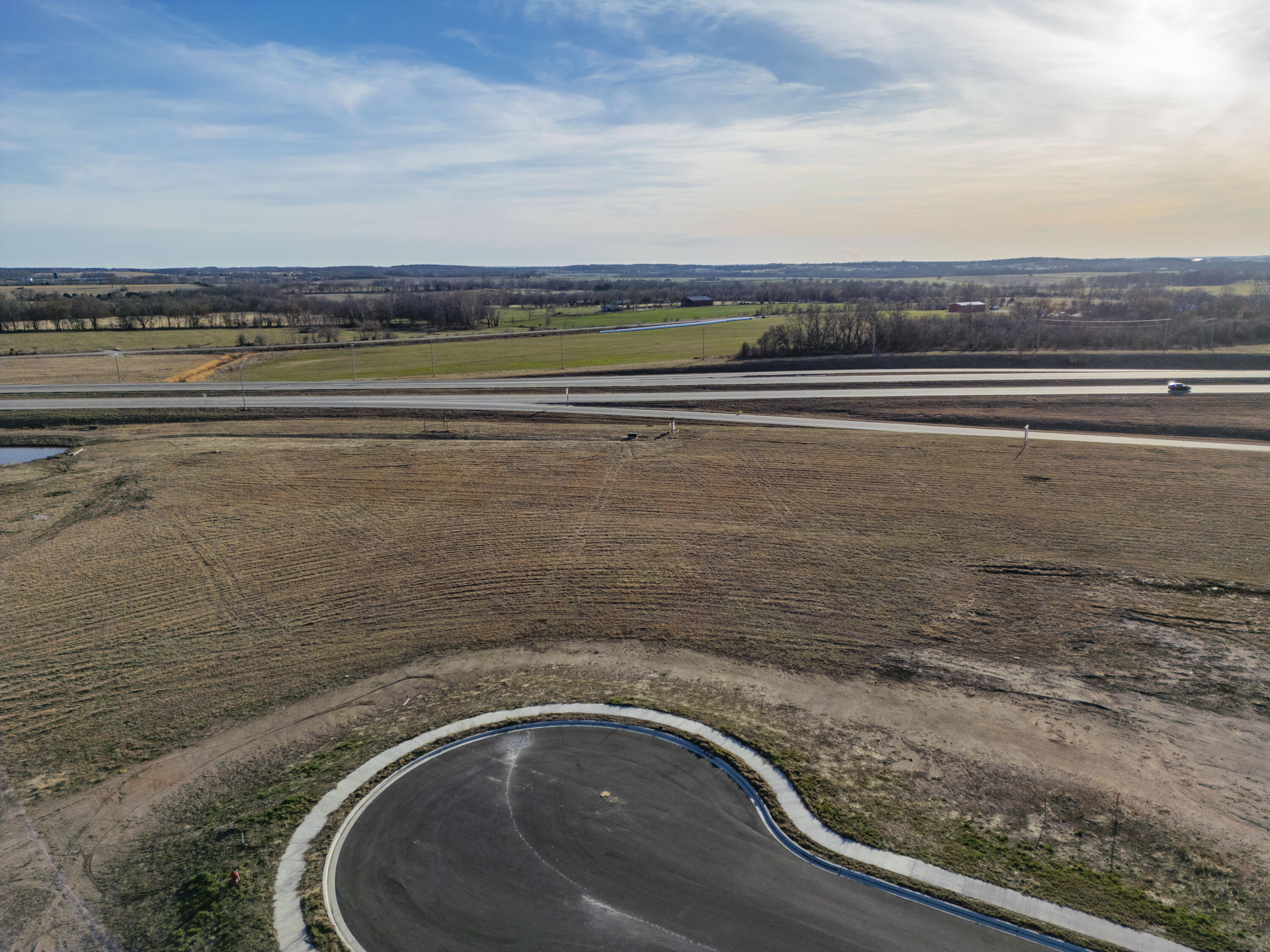 Photo 8 - Land for sale – 009 S Killingsworth   Bolivar, MO
