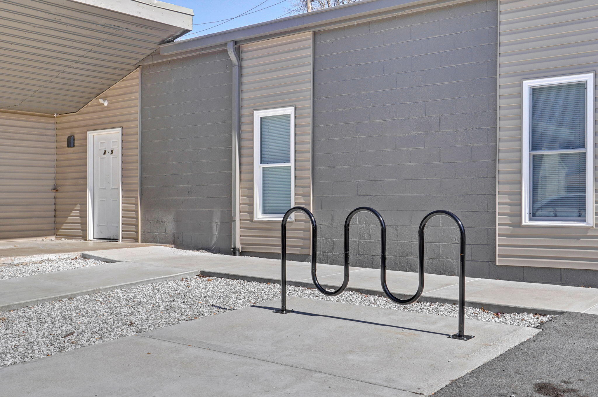 Photo 17 - Commercial Sale for sale – 2420 E Blaine   Springfield, MO