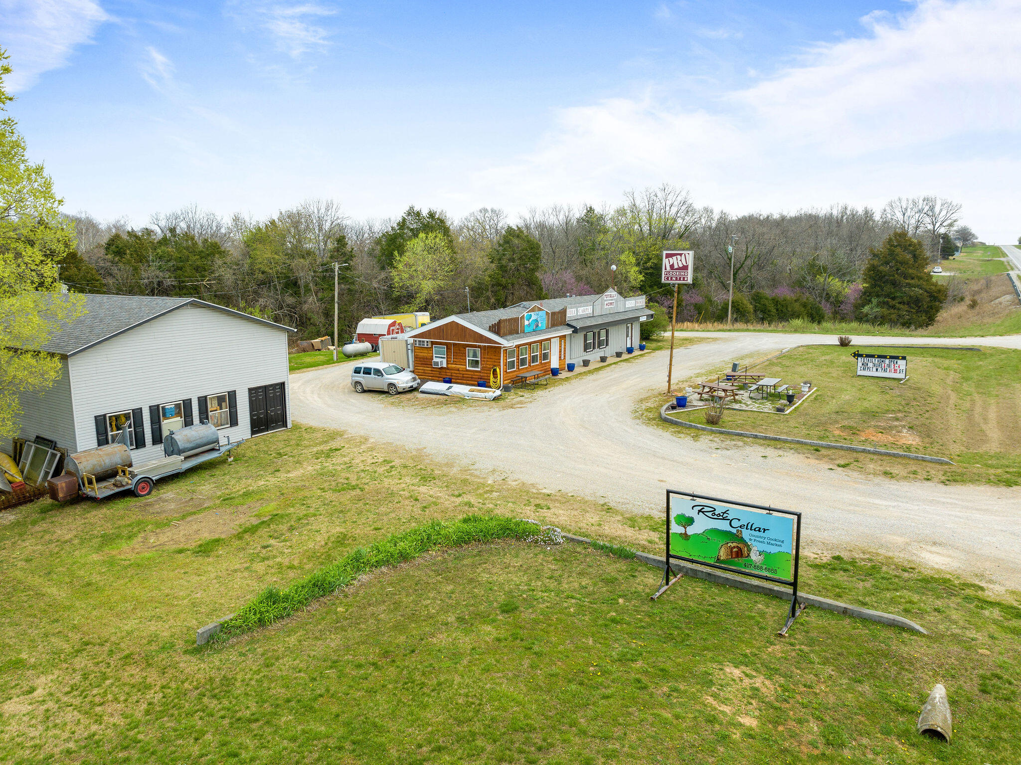Commercial Sale for sale – 23590  State Hwy 39   Shell Knob, MO