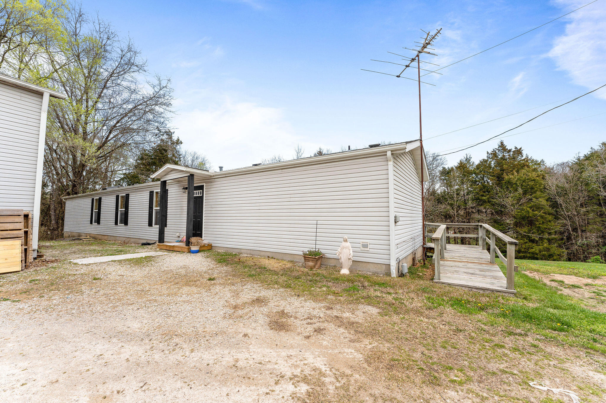 Photo 32 - Commercial Sale for sale – 23590  State Hwy 39   Shell Knob, MO