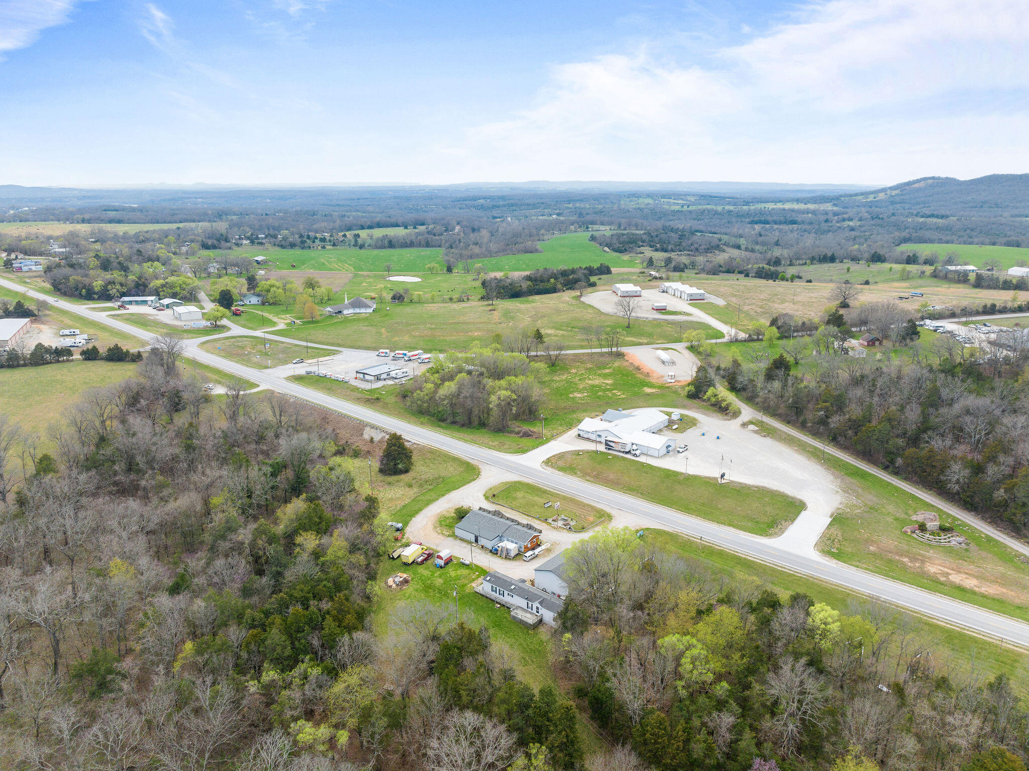 Photo 11 - Commercial Sale for sale – 23590  State Hwy 39   Shell Knob, MO