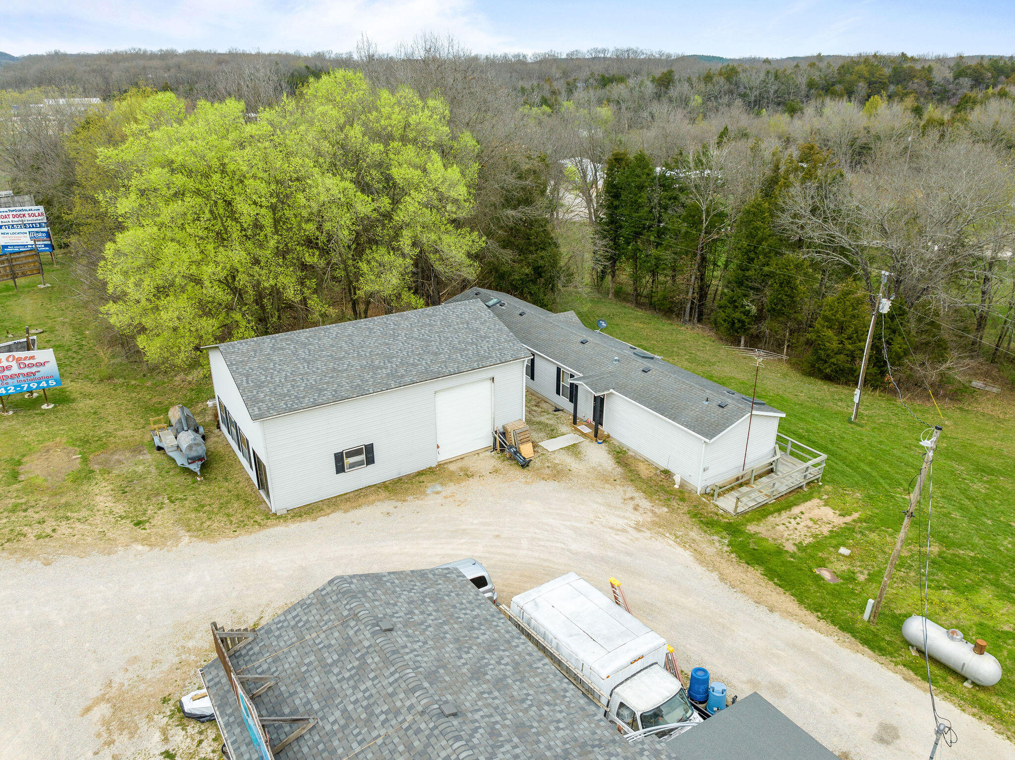 Photo 8 - Residential for sale – 23590  State Hwy 39   Shell Knob, MO