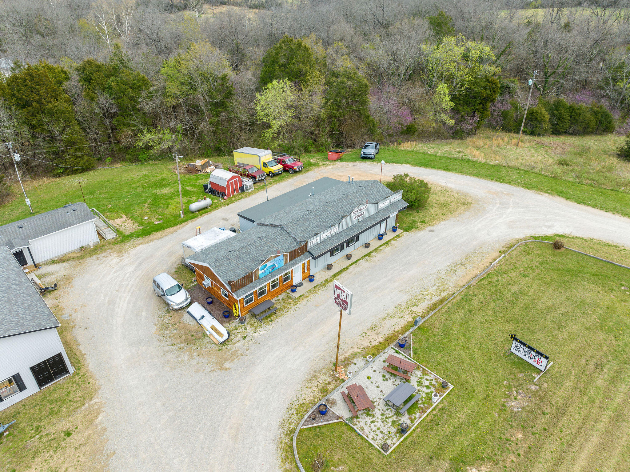 Photo 5 - Residential for sale – 23590  State Hwy 39   Shell Knob, MO