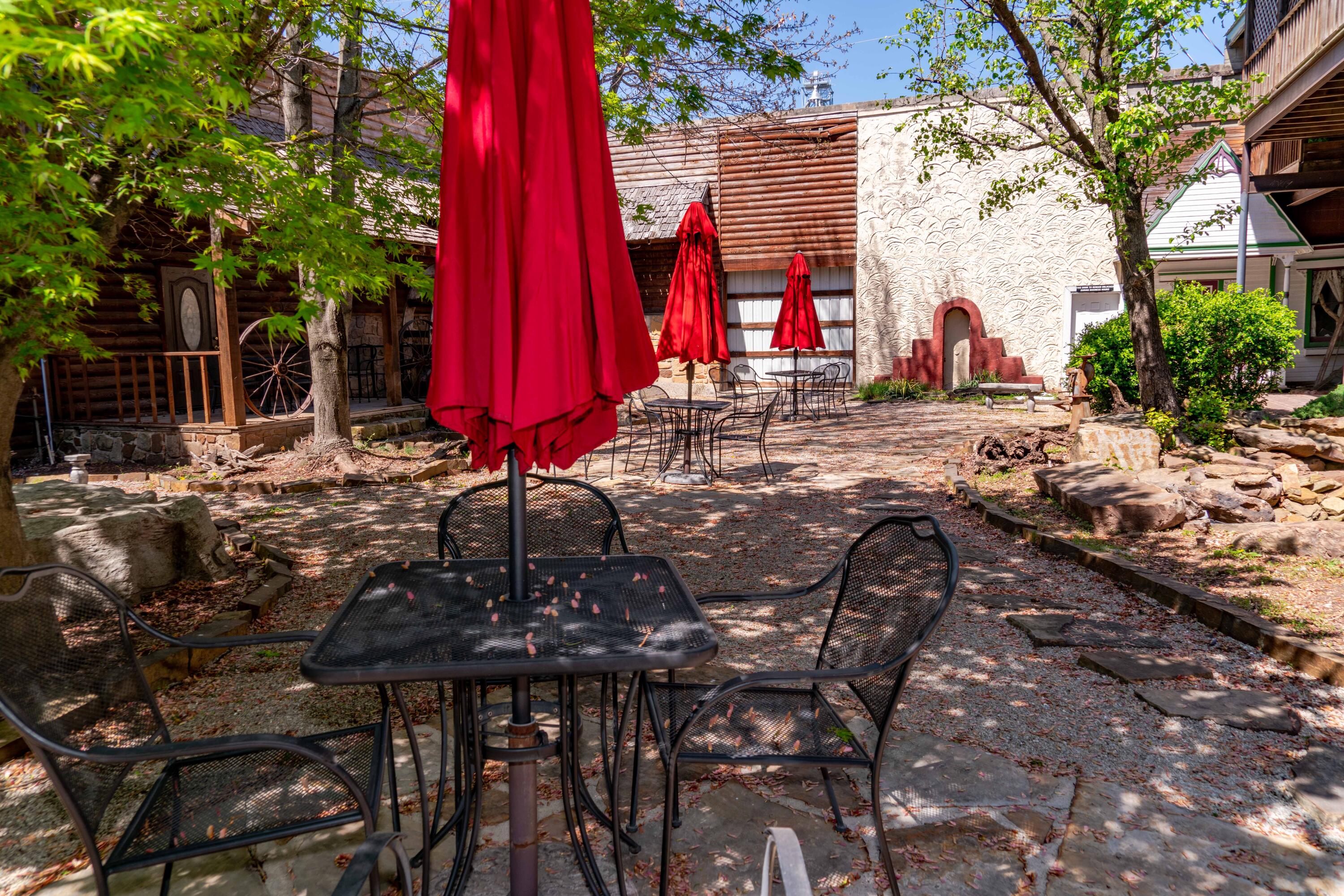 Photo 25 - Commercial Sale for sale – 15 E Olive Street  Aurora, MO