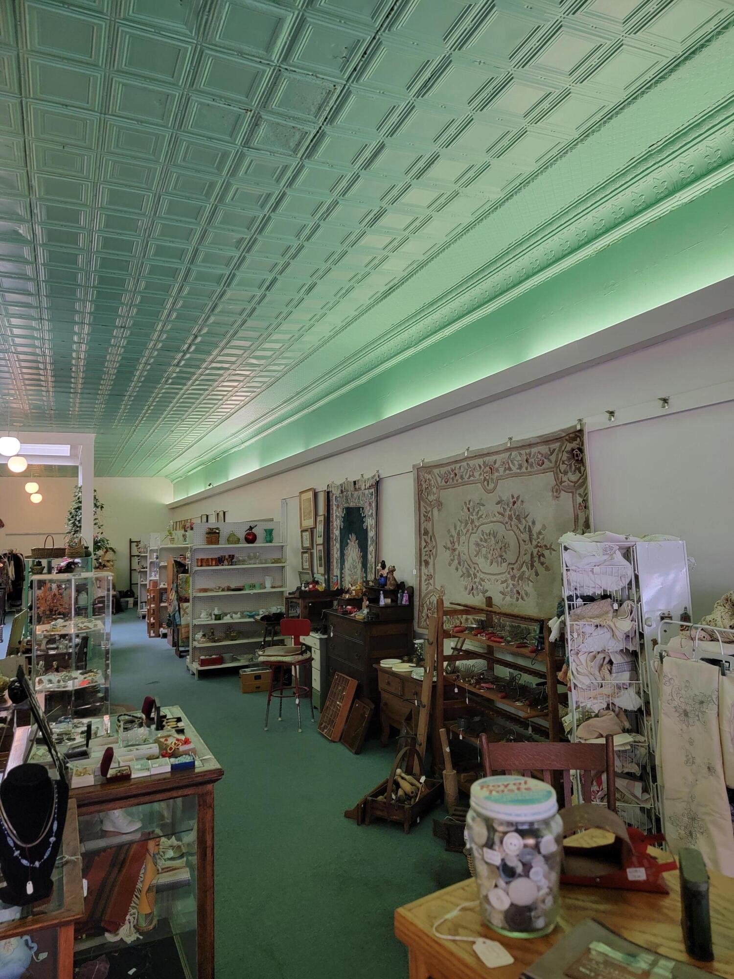 Photo 3 - Commercial Sale for sale – 115  East Main Street   Willow Springs, MO