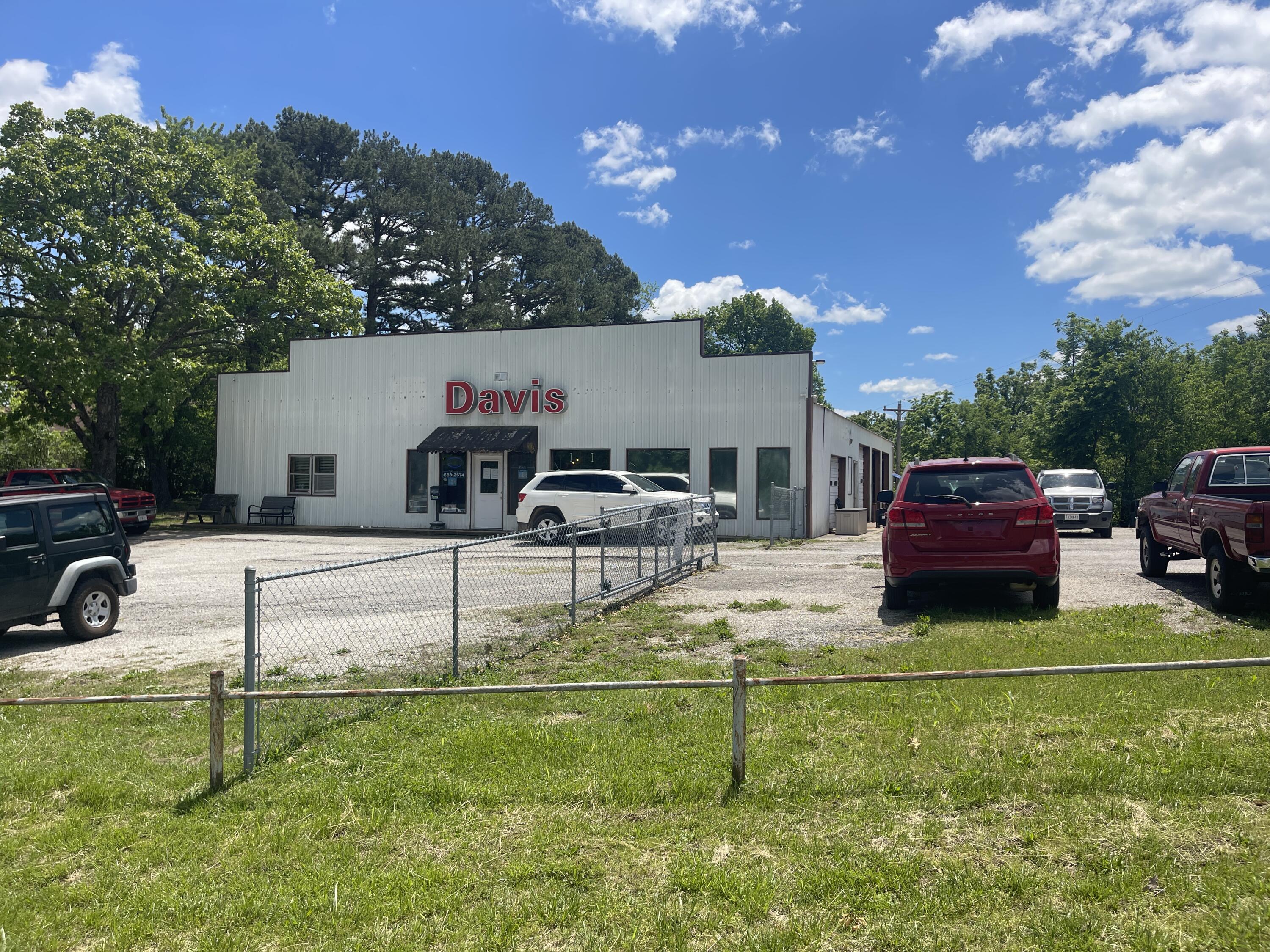 Photo 4 - Commercial Sale for sale – W-16-401  8637 Co Rd W 76-401   Ava, MO