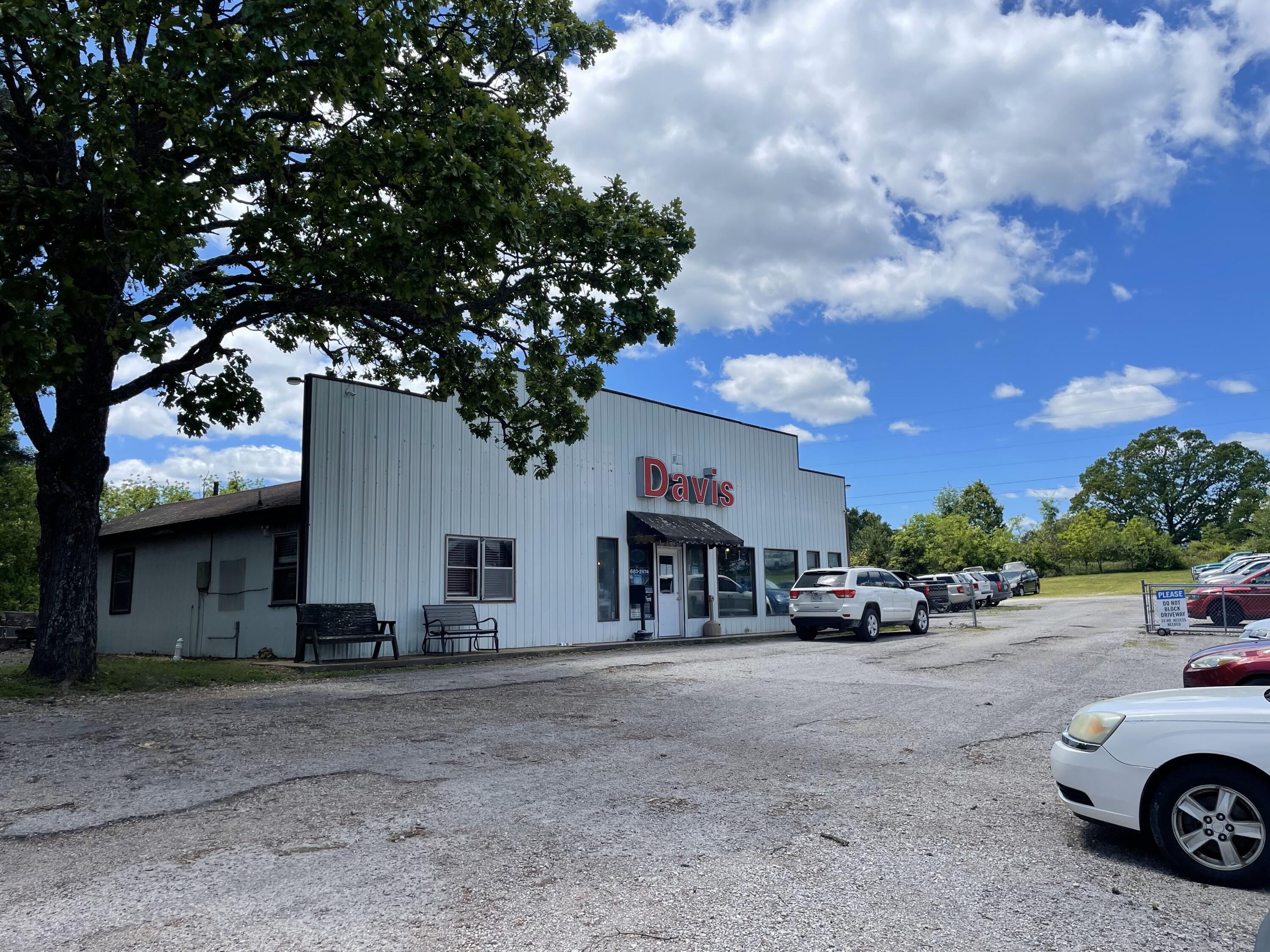 Photo 3 - Commercial Sale for sale – W-16-401  8637 Co Rd W 76-401   Ava, MO