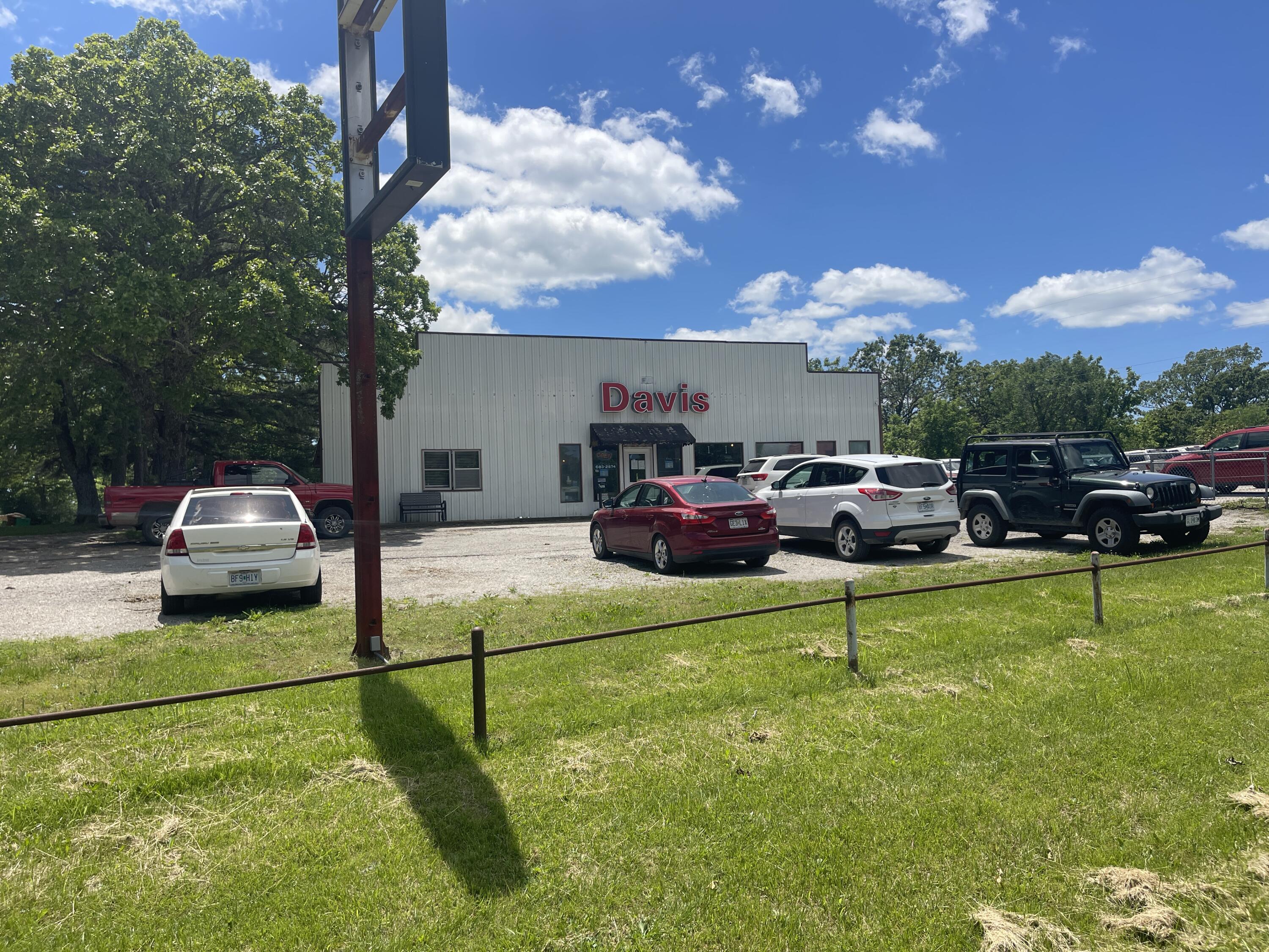 Photo 5 - Commercial Sale for sale – W-16-401  8637 Co Rd W 76-401   Ava, MO