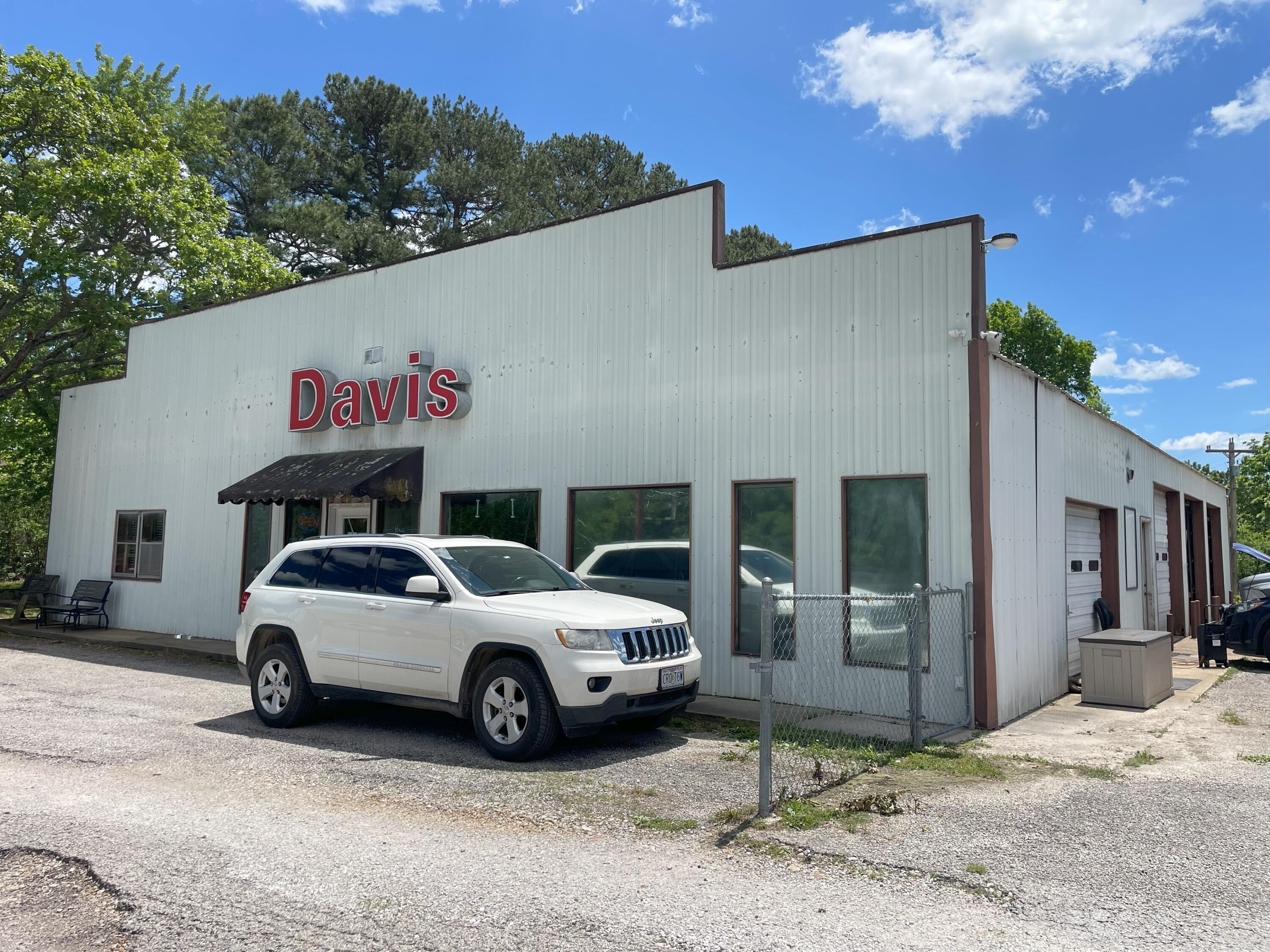 Photo 6 - Commercial Sale for sale – W-16-401  8637 Co Rd W 76-401   Ava, MO