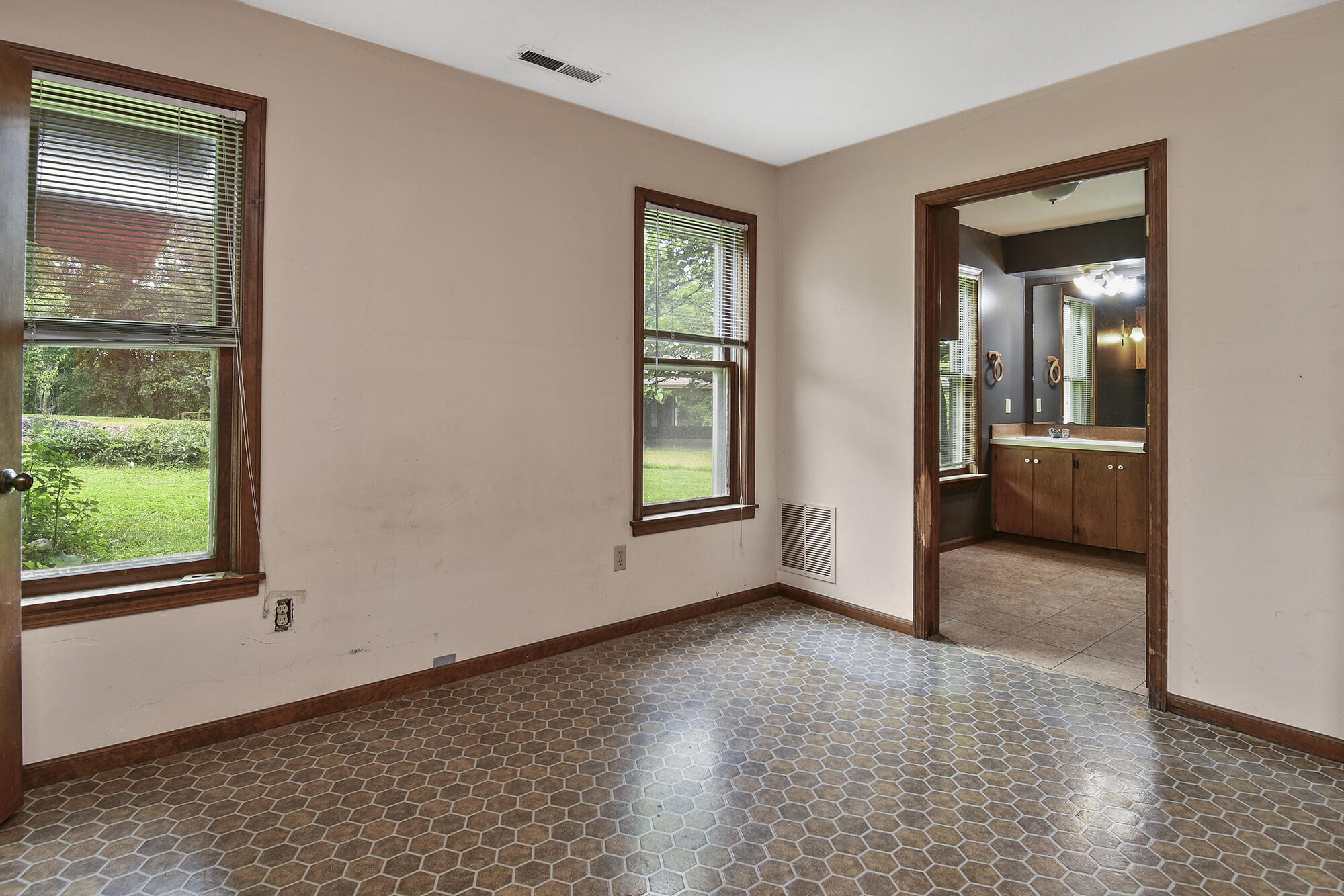 Photo 73 - Farm for sale – 4541b N Lanier Lane  Springfield, MO