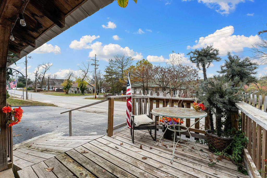 Photo 6 - Commercial Sale for sale – 102 N Walnut Street   Anderson, MO