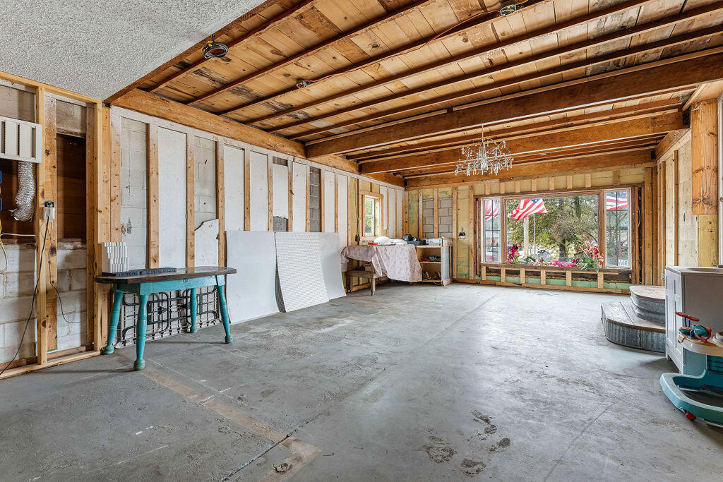 Photo 30 - Commercial Sale for sale – 102 N Walnut Street   Anderson, MO