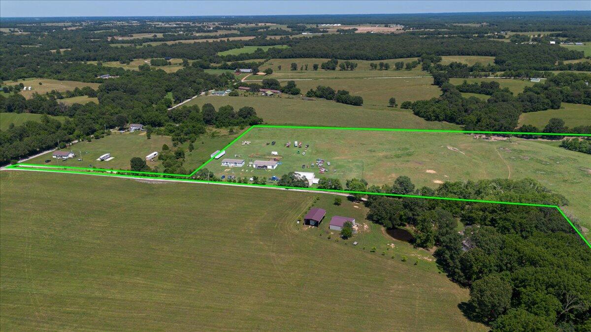 Photo 4 - Residential for sale – 110 & 128  Mackenzie   Stella, MO