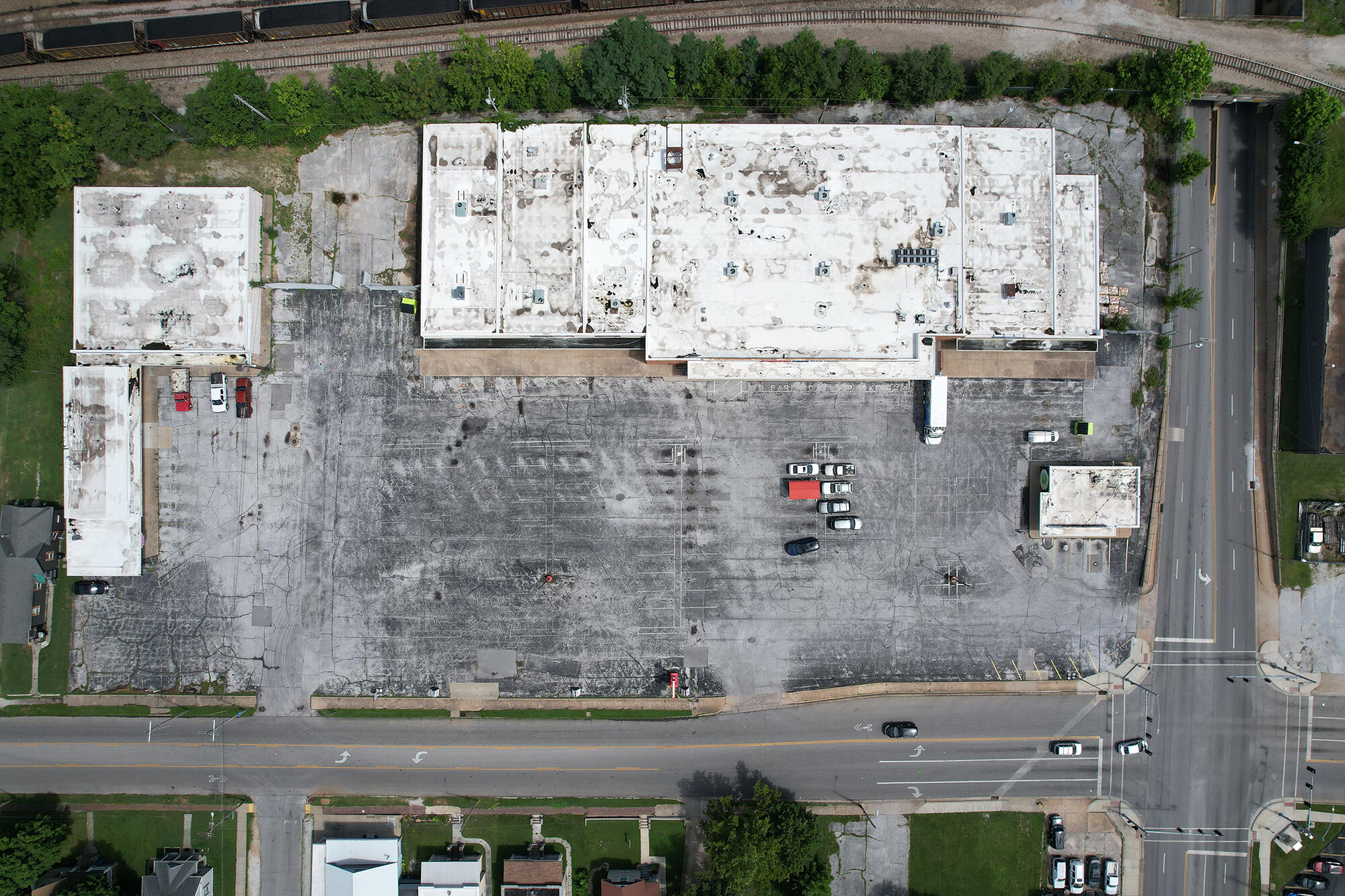 Photo 8 - Commercial Sale for sale – 1075-1137 E Commercial Street  Springfield, MO