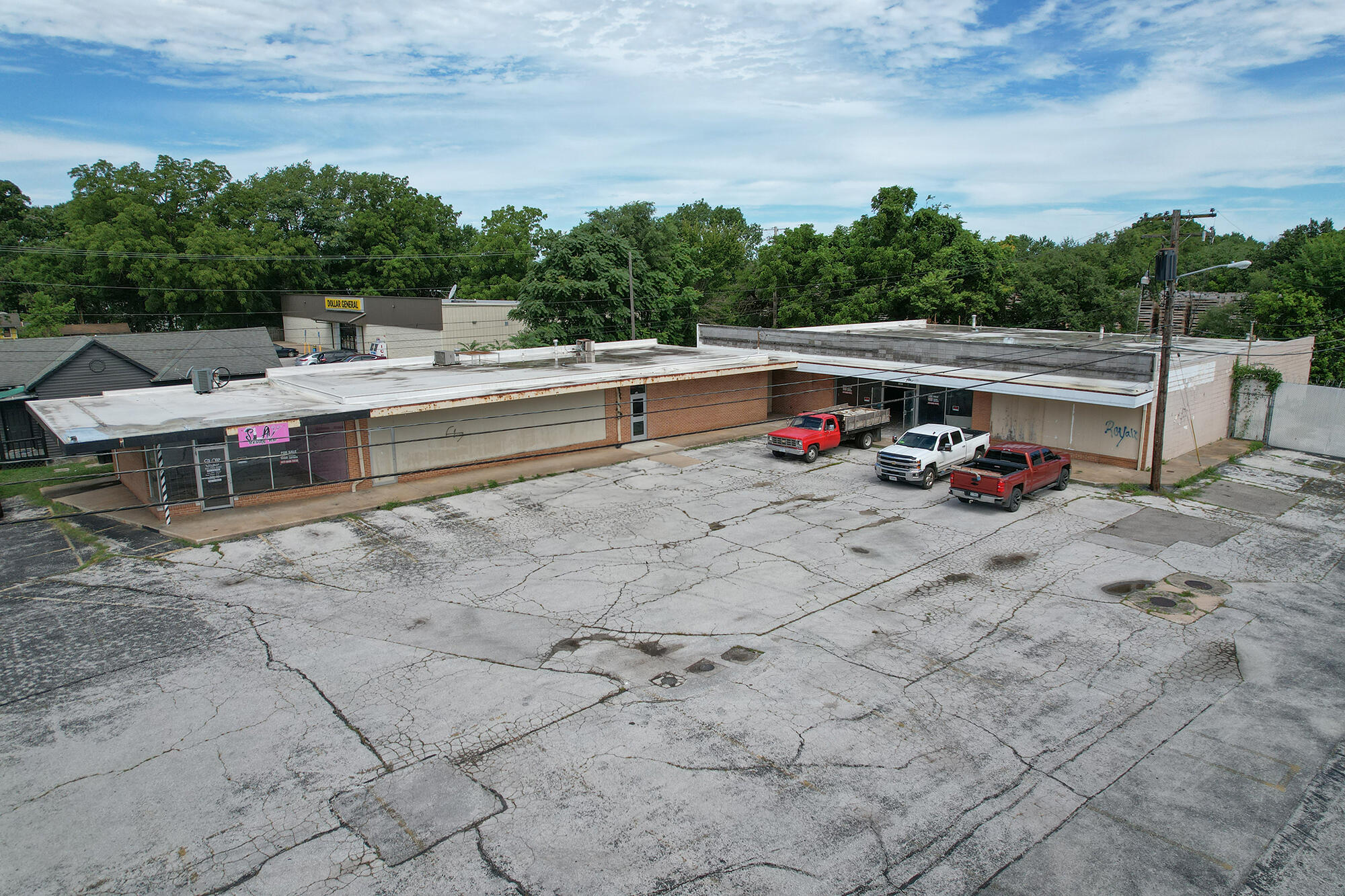 Photo 11 - Commercial Sale for sale – 1075-1137 E Commercial Street  Springfield, MO