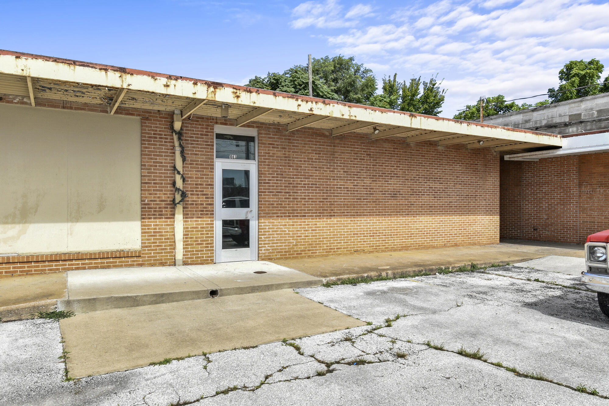 Photo 30 - Commercial Sale for sale – 1075-1137 E Commercial Street  Springfield, MO